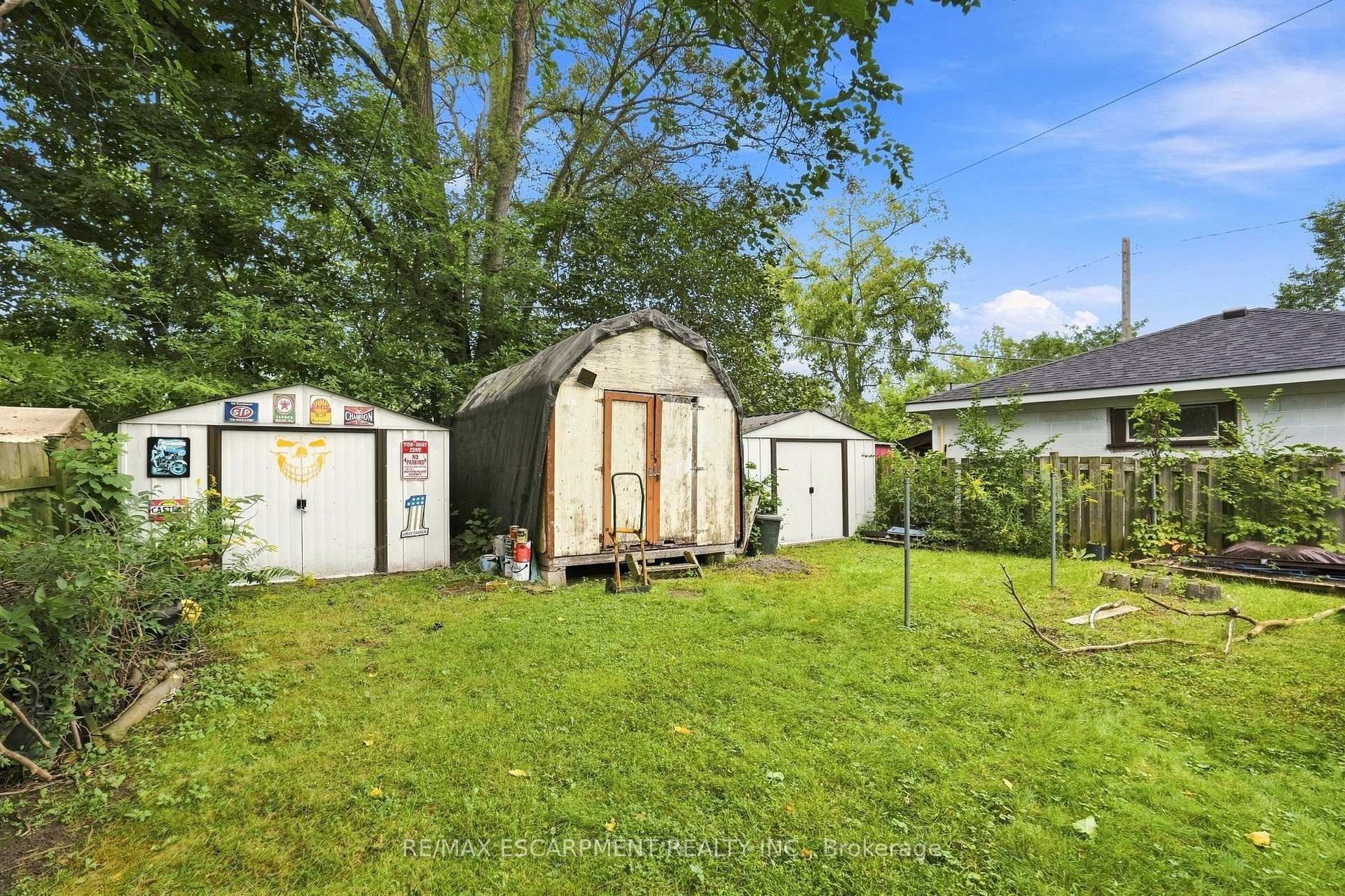 Photo 21 of 9 Lancaster Avenue, Brantford, Holmesdale-Lansdowne — HOMEH