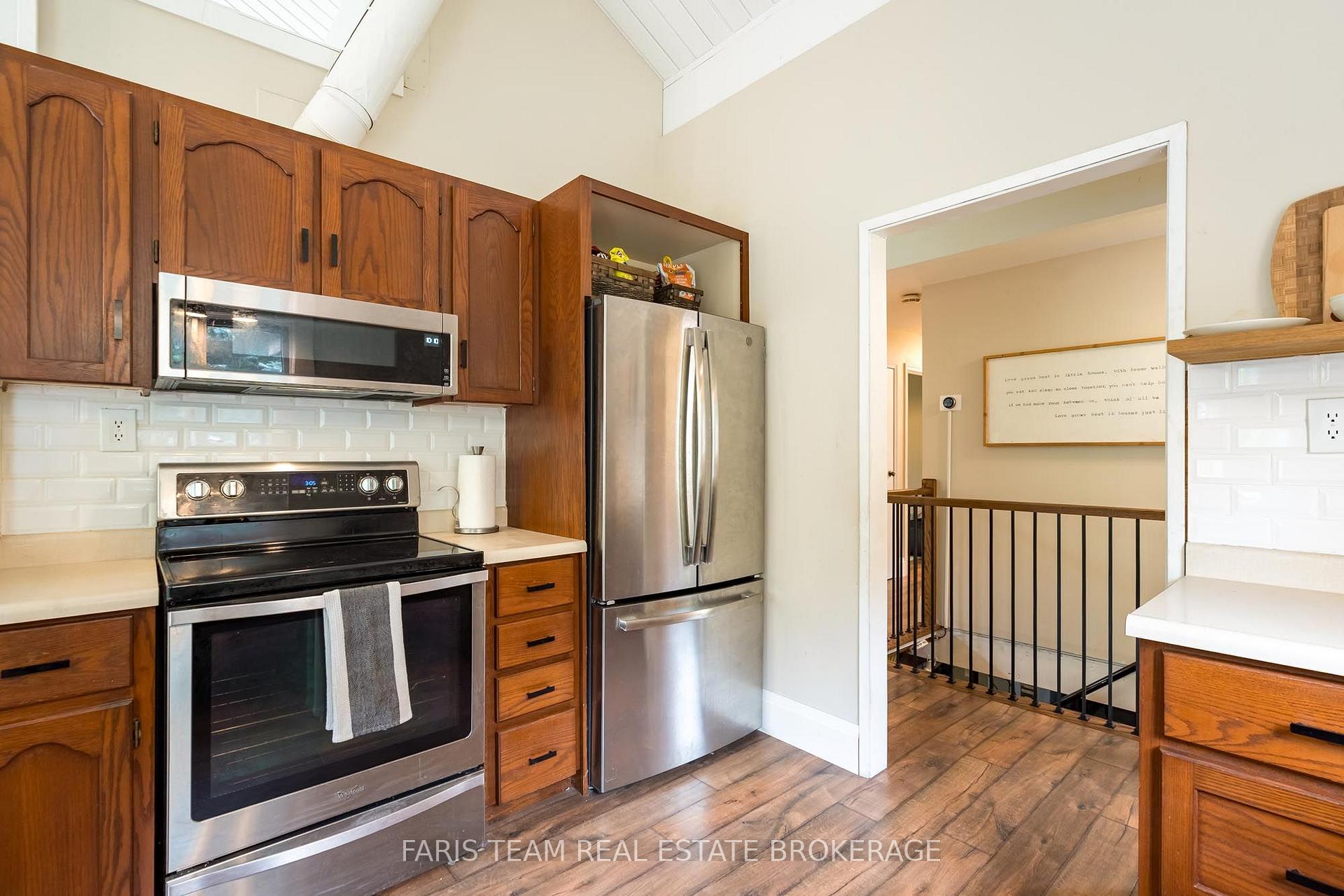 Photo 8 of 1805 County Road 50, New Tecumseth, Tottenham — HOMEH