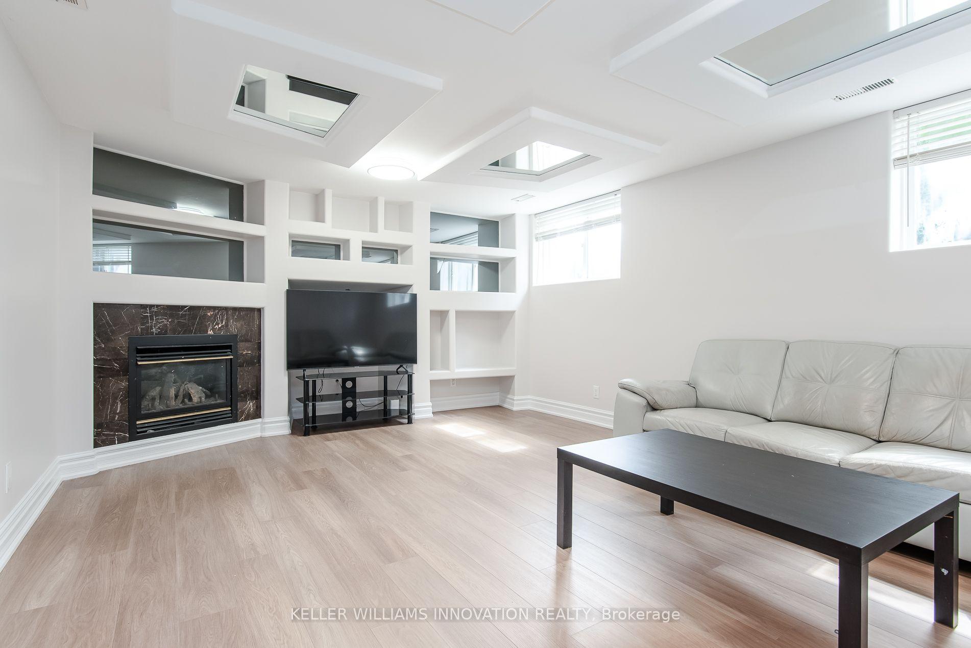 Photo 3 of 112 Michener Crescent, Kitchener, Idlewood — HOMEH