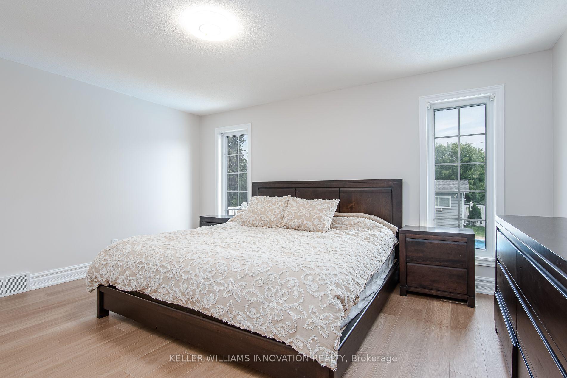 Photo 5 of 112 Michener Crescent, Kitchener, Idlewood — HOMEH