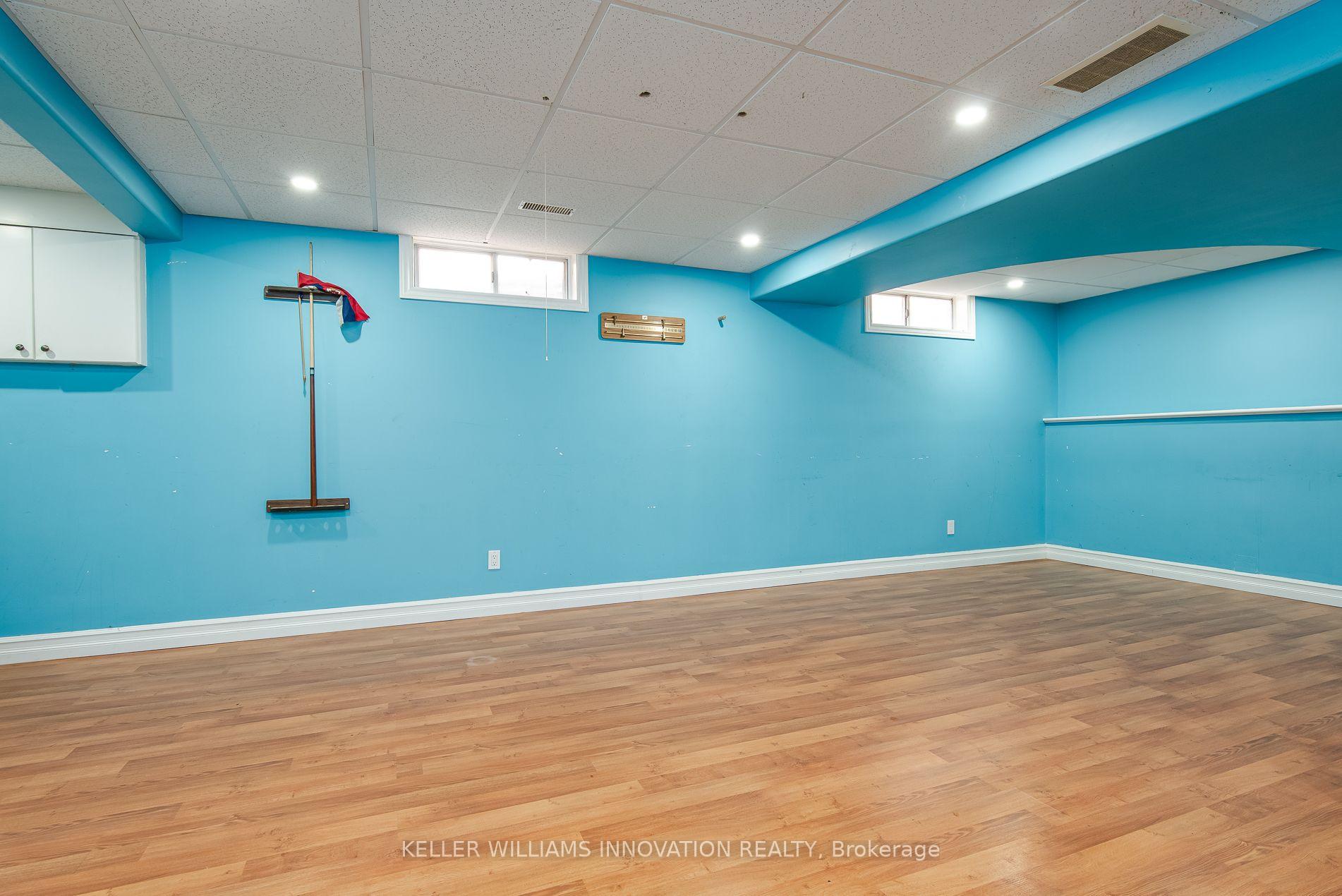Photo 36 of 112 Michener Crescent, Kitchener, Idlewood — HOMEH