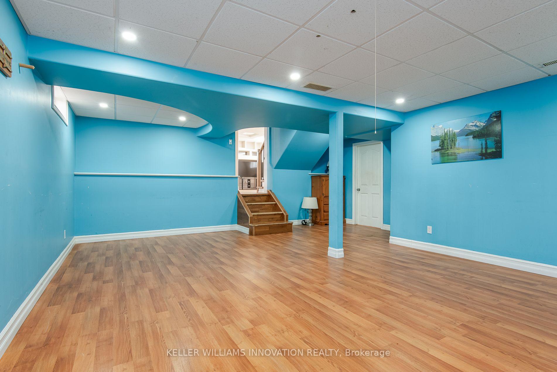 Photo 37 of 112 Michener Crescent, Kitchener, Idlewood — HOMEH