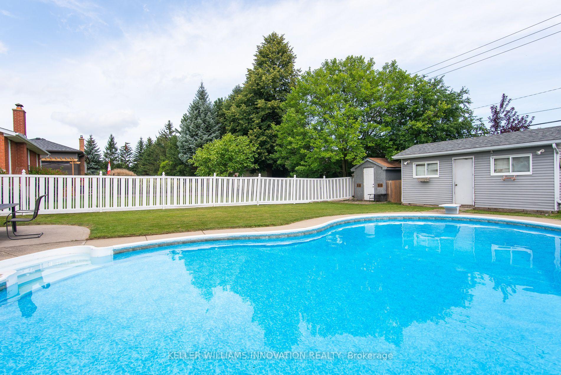 Photo 40 of 112 Michener Crescent, Kitchener, Idlewood — HOMEH