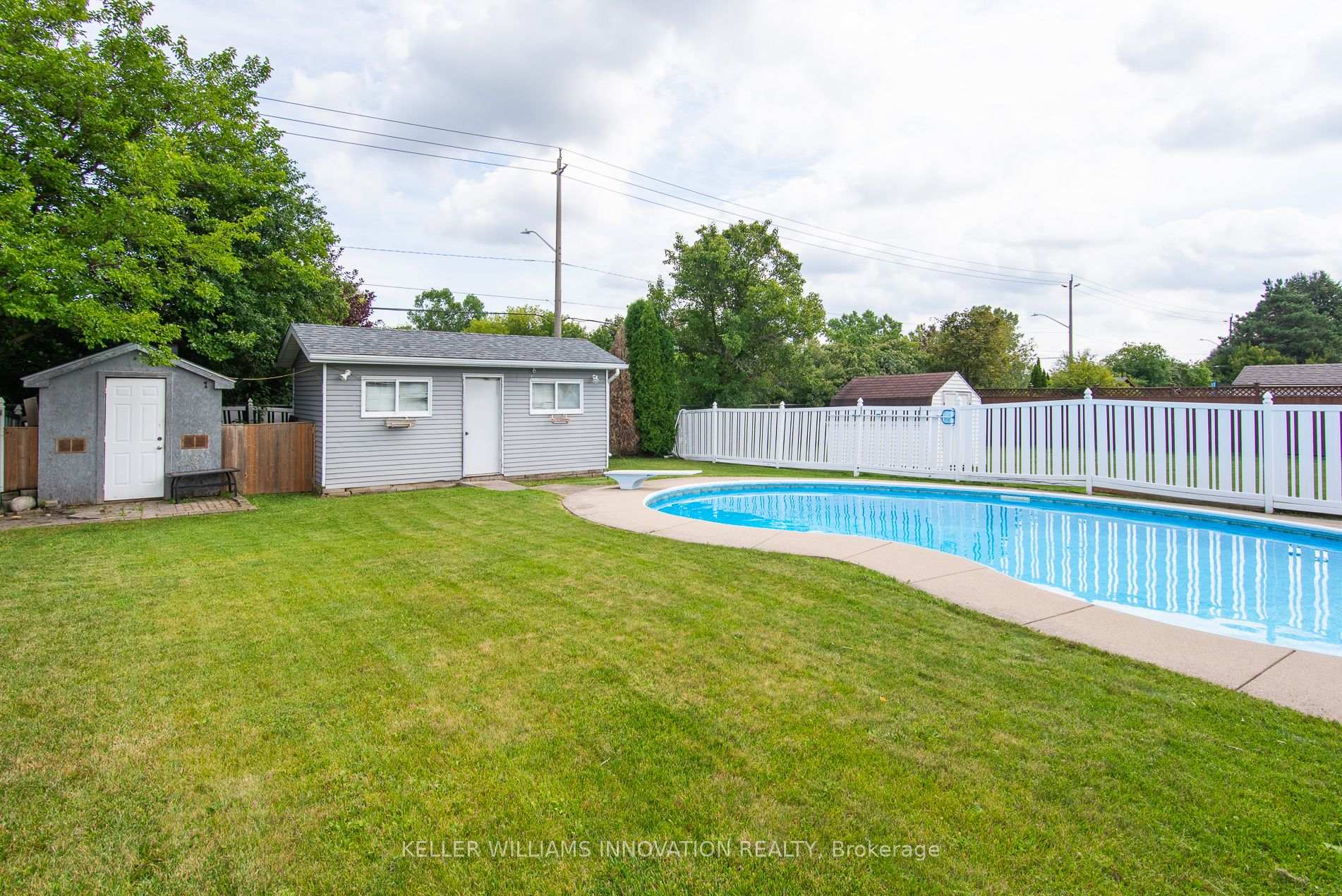 Photo 45 of 112 Michener Crescent, Kitchener, Idlewood — HOMEH