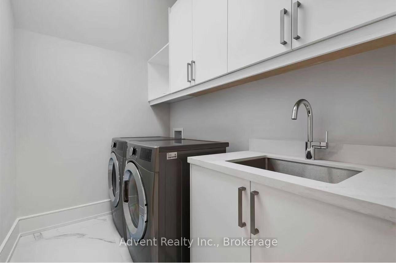 Photo 22 of 131B Holmes Avenue, North York, Willowdale East — HOMEH