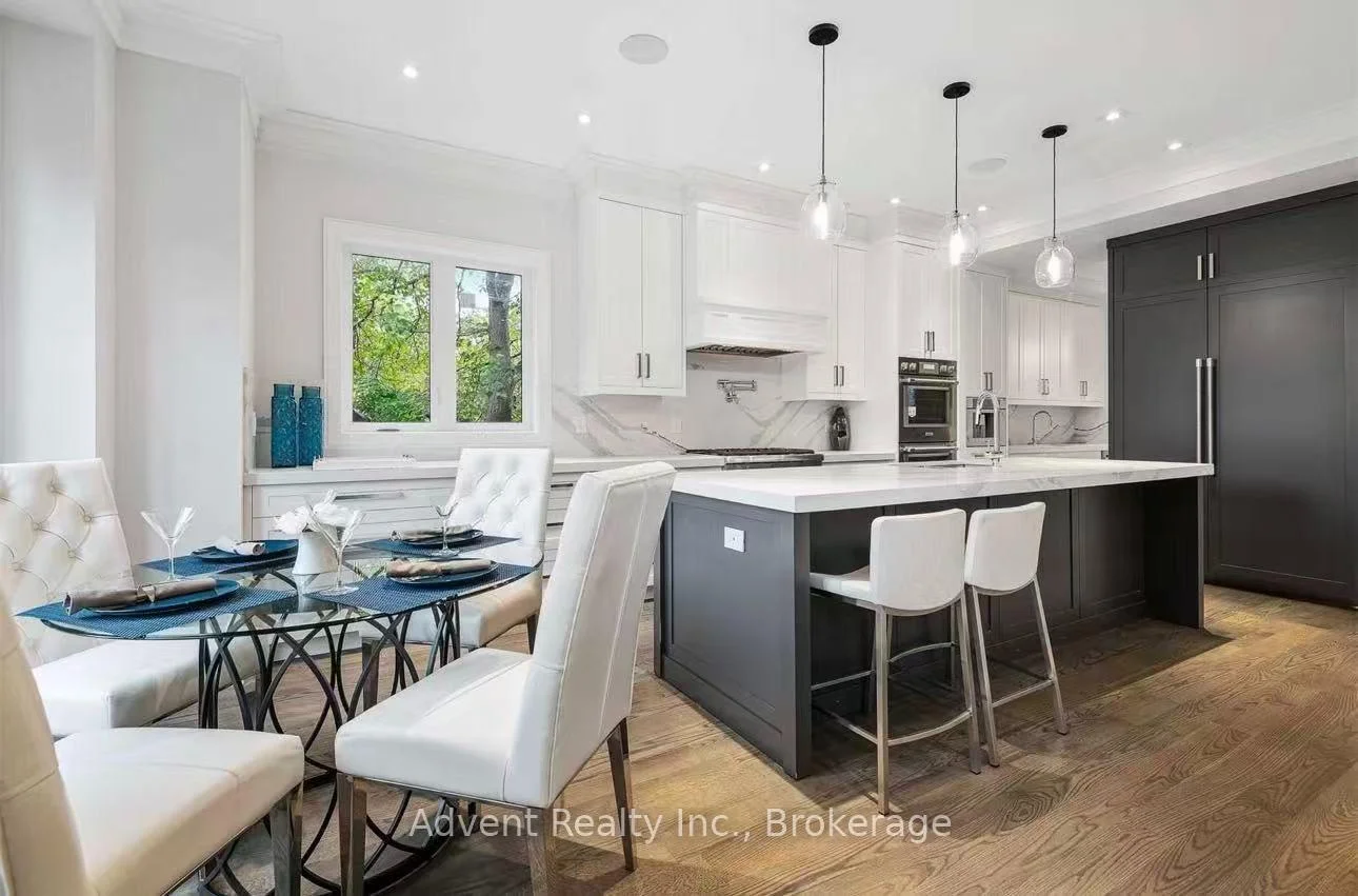 Photo 16 of 131B Holmes Avenue, North York, Willowdale East — HOMEH