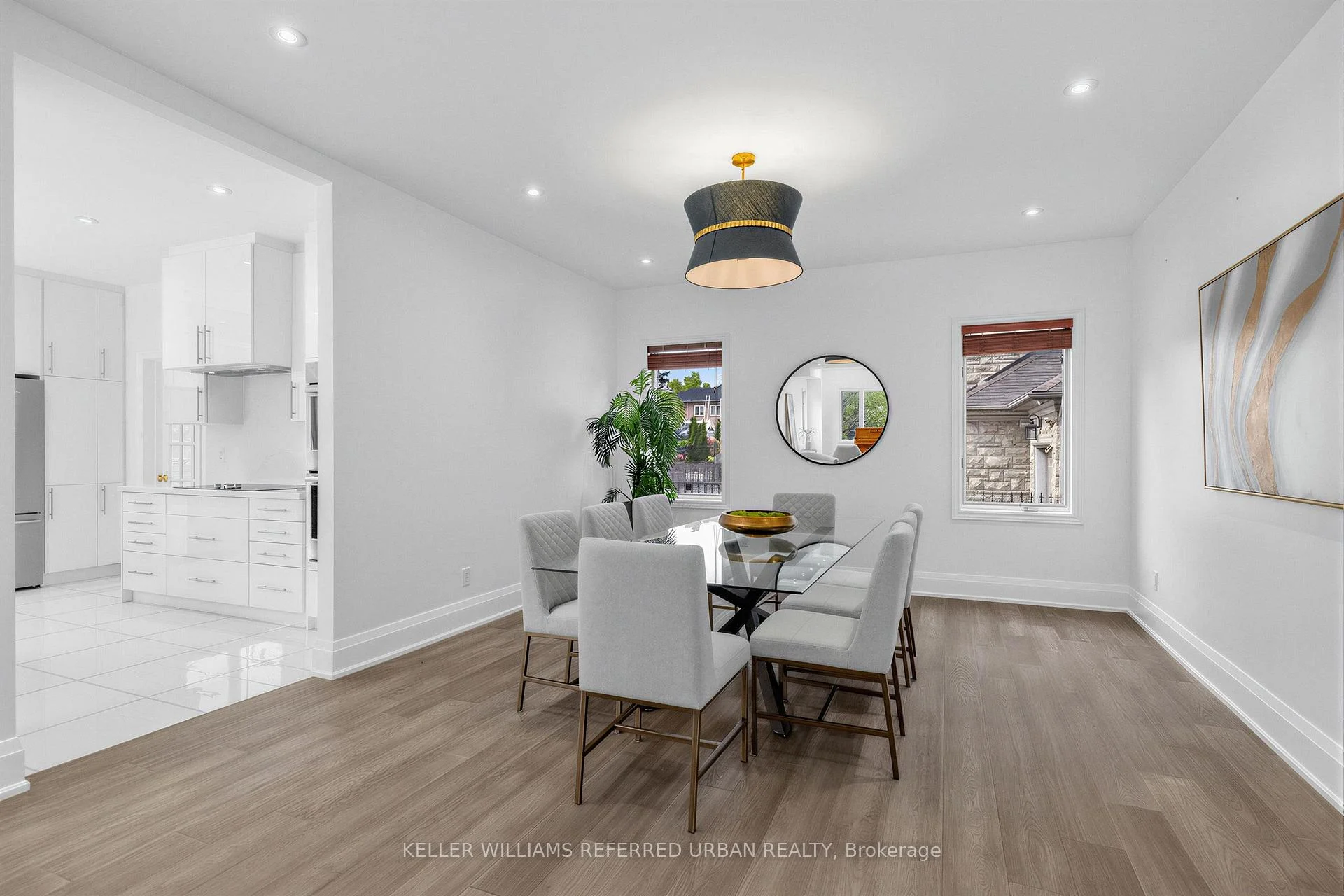 Photo 19 of 18 Yongeview Avenue, Richmond Hill, South Richvale — HOMEH