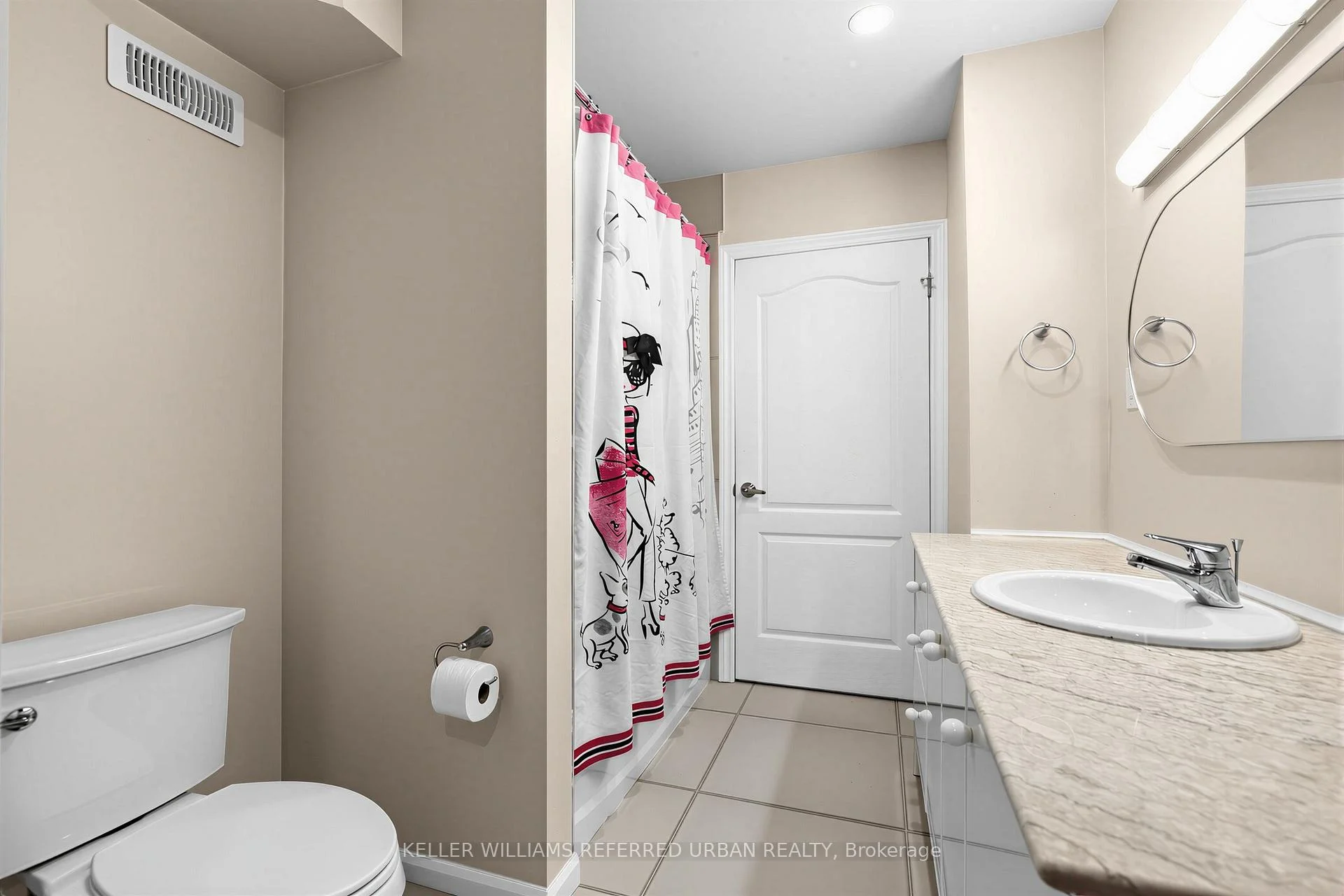 Photo 32 of 18 Yongeview Avenue, Richmond Hill, South Richvale — HOMEH