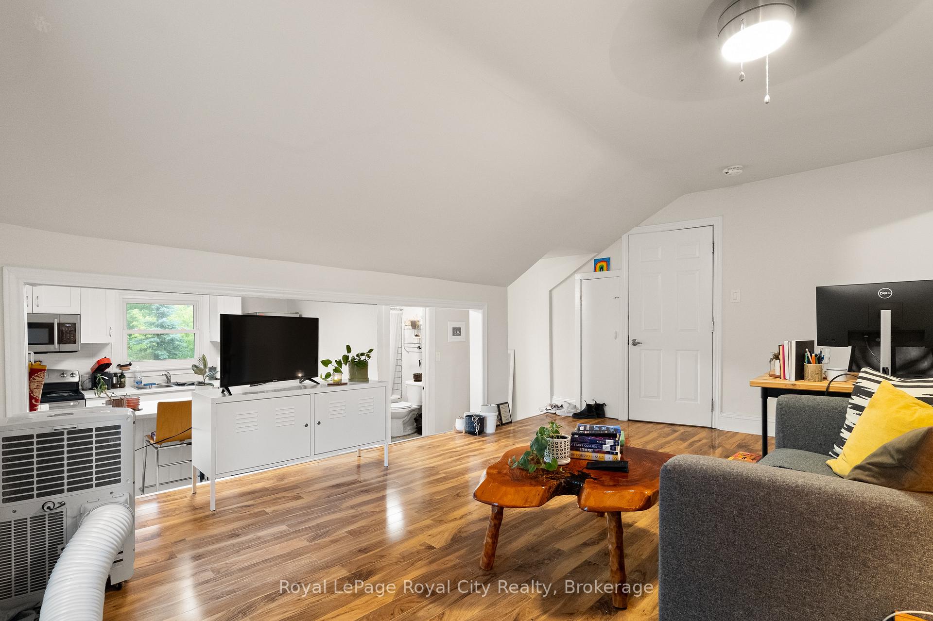Photo 19 of 12 Foster Avenue, Guelph, Downtown — HOMEH