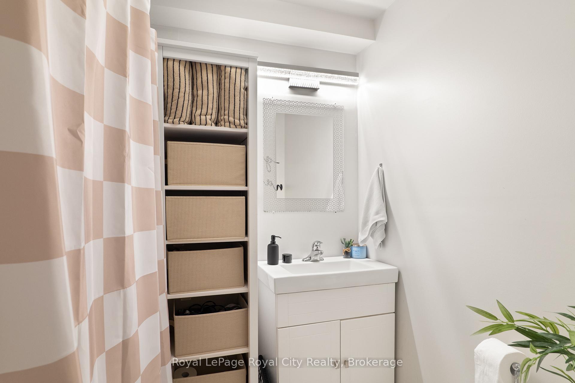 Photo 40 of 12 Foster Avenue, Guelph, Downtown — HOMEH