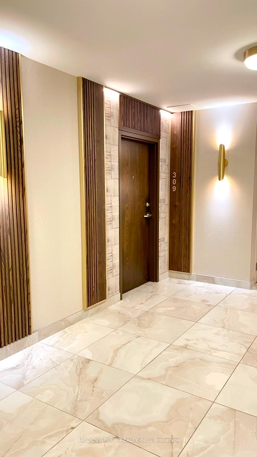 Photo 7 of Unit 309, 1 Maison Parc Court, Vaughan, Lakeview Estates — HOMEH