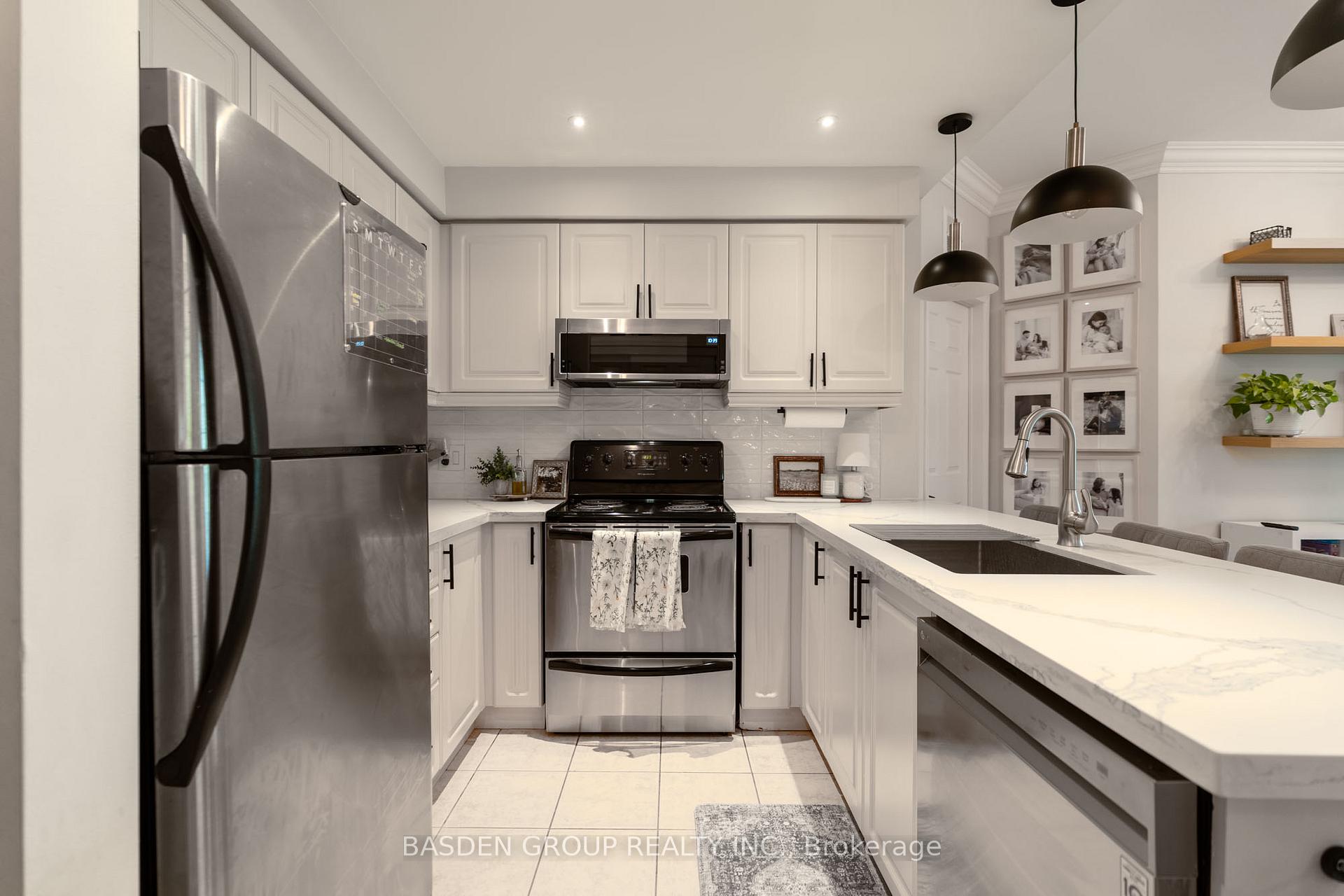 Photo 9 of Unit 309, 1 Maison Parc Court, Vaughan, Lakeview Estates — HOMEH