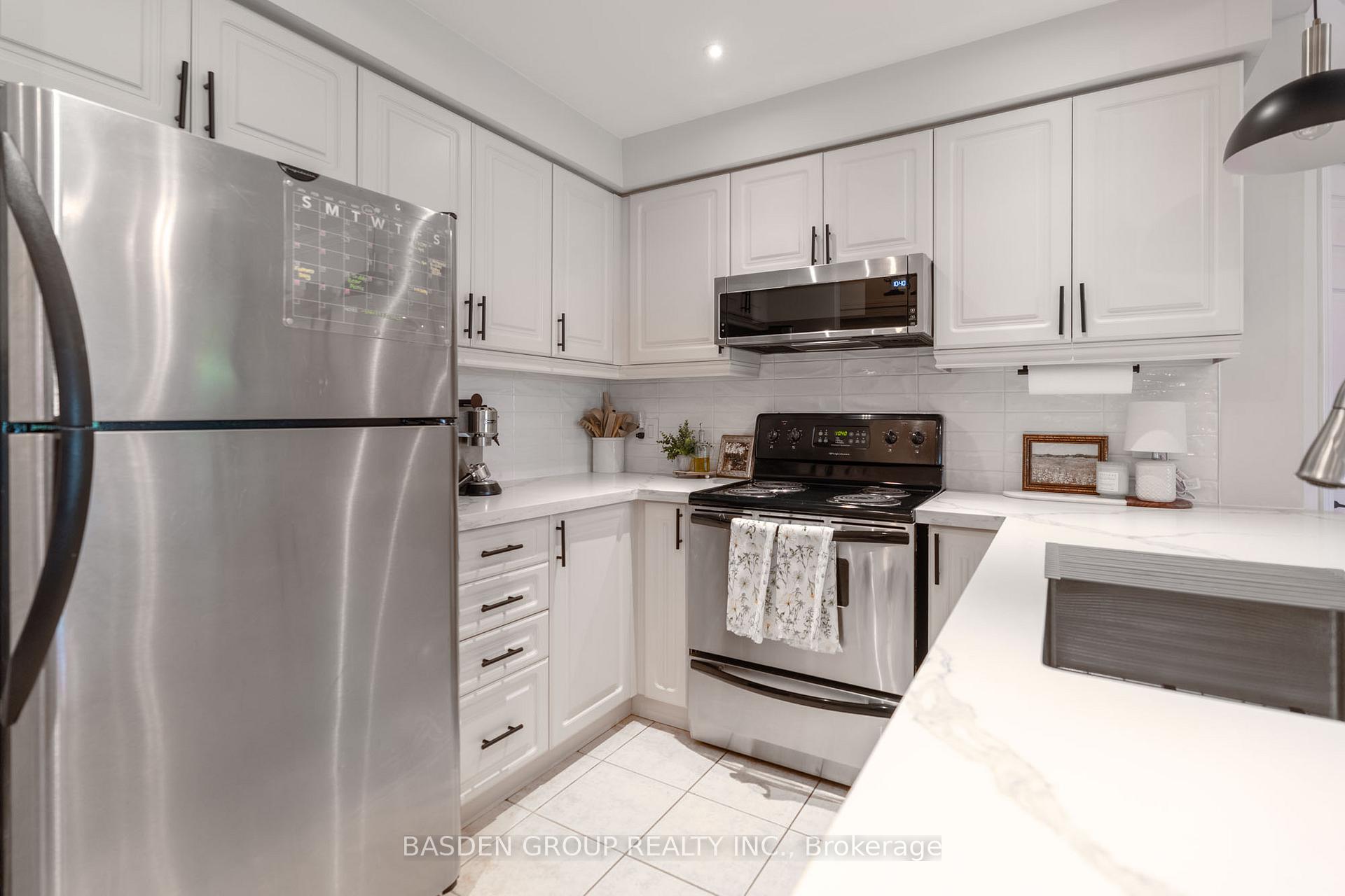 Photo 14 of Unit 309, 1 Maison Parc Court, Vaughan, Lakeview Estates — HOMEH