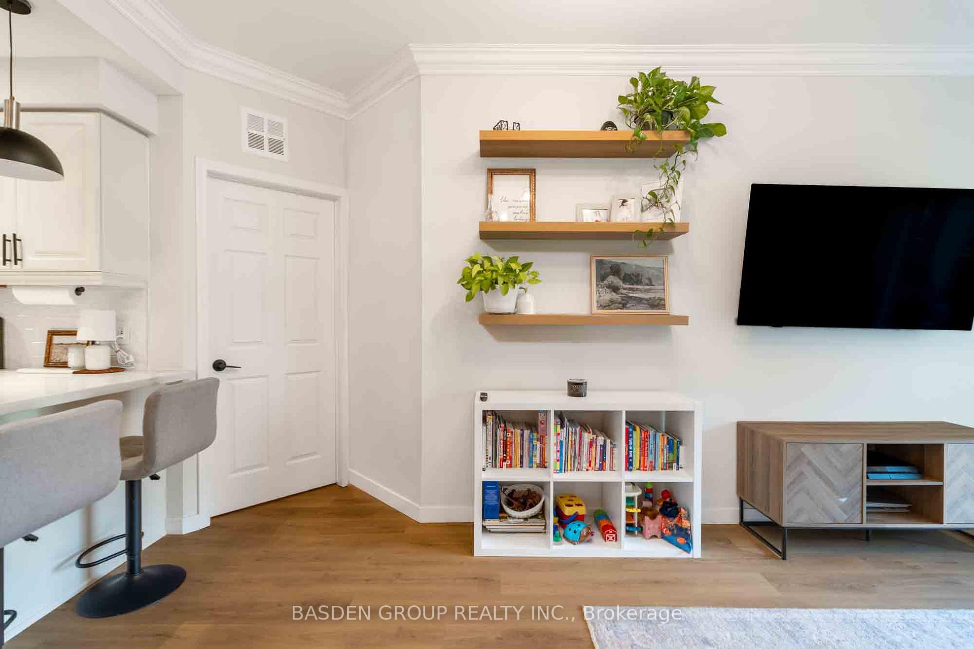 Photo 19 of Unit 309, 1 Maison Parc Court, Vaughan, Lakeview Estates — HOMEH