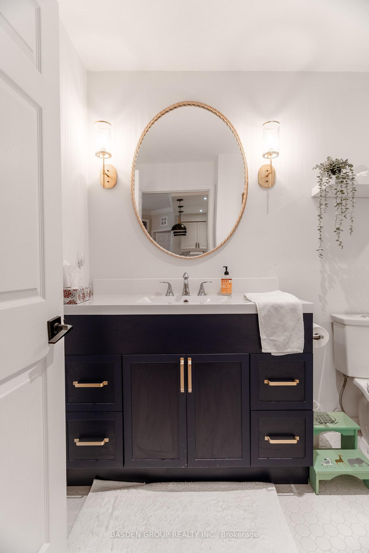 Photo 32 of Unit 309, 1 Maison Parc Court, Vaughan, Lakeview Estates — HOMEH