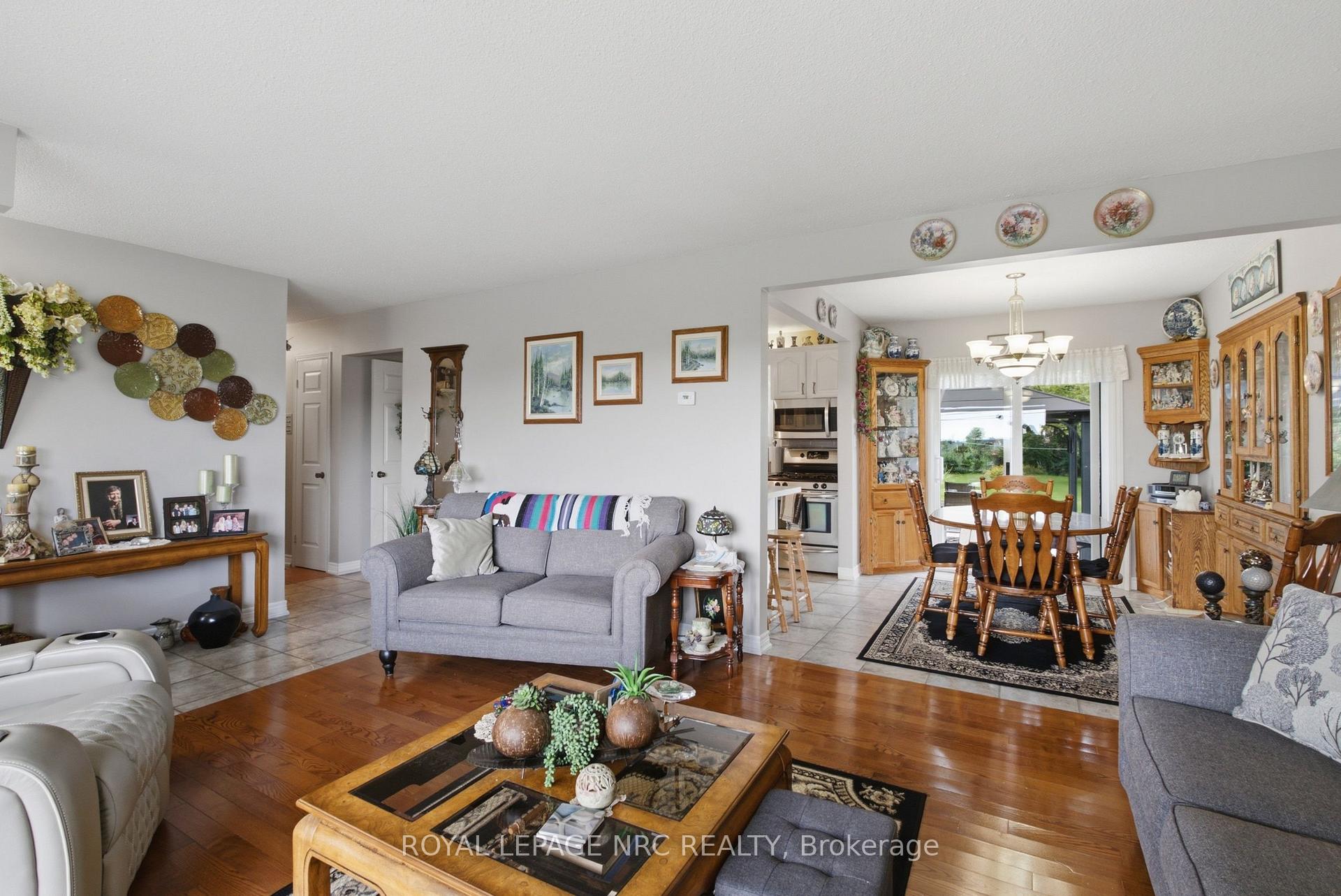Photo 22 of 6453 Townline Road, West Lincoln, Smithville — HOMEH
