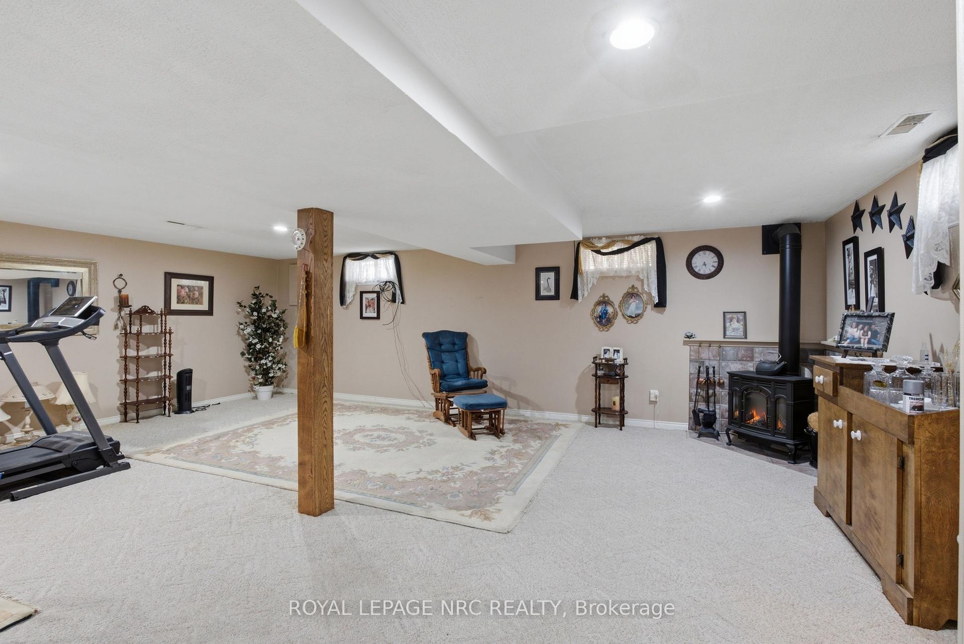 Photo 55 of 6453 Townline Road, West Lincoln, Smithville — HOMEH