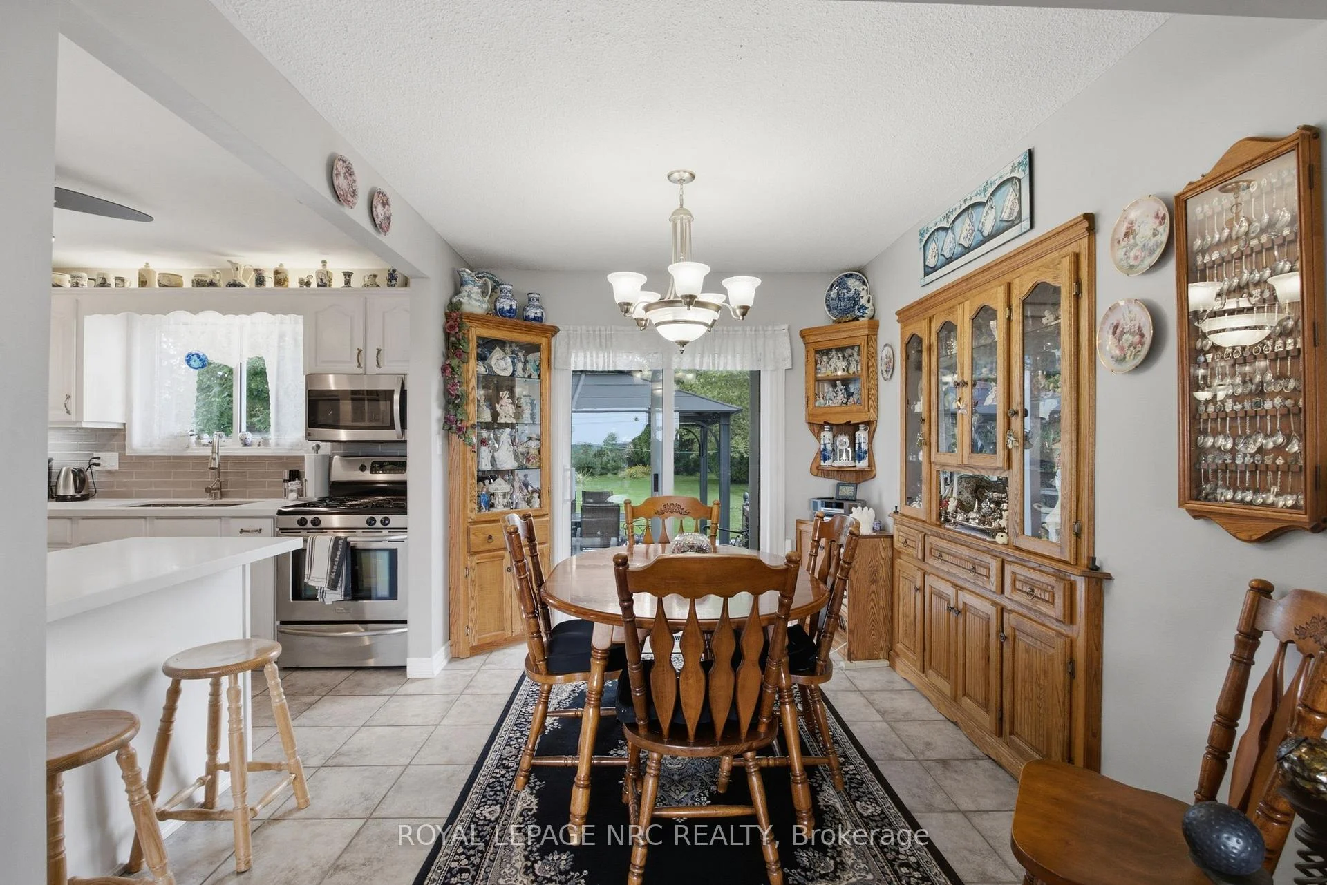 Photo 23 of 6453 Townline Road, West Lincoln, Smithville — HOMEH