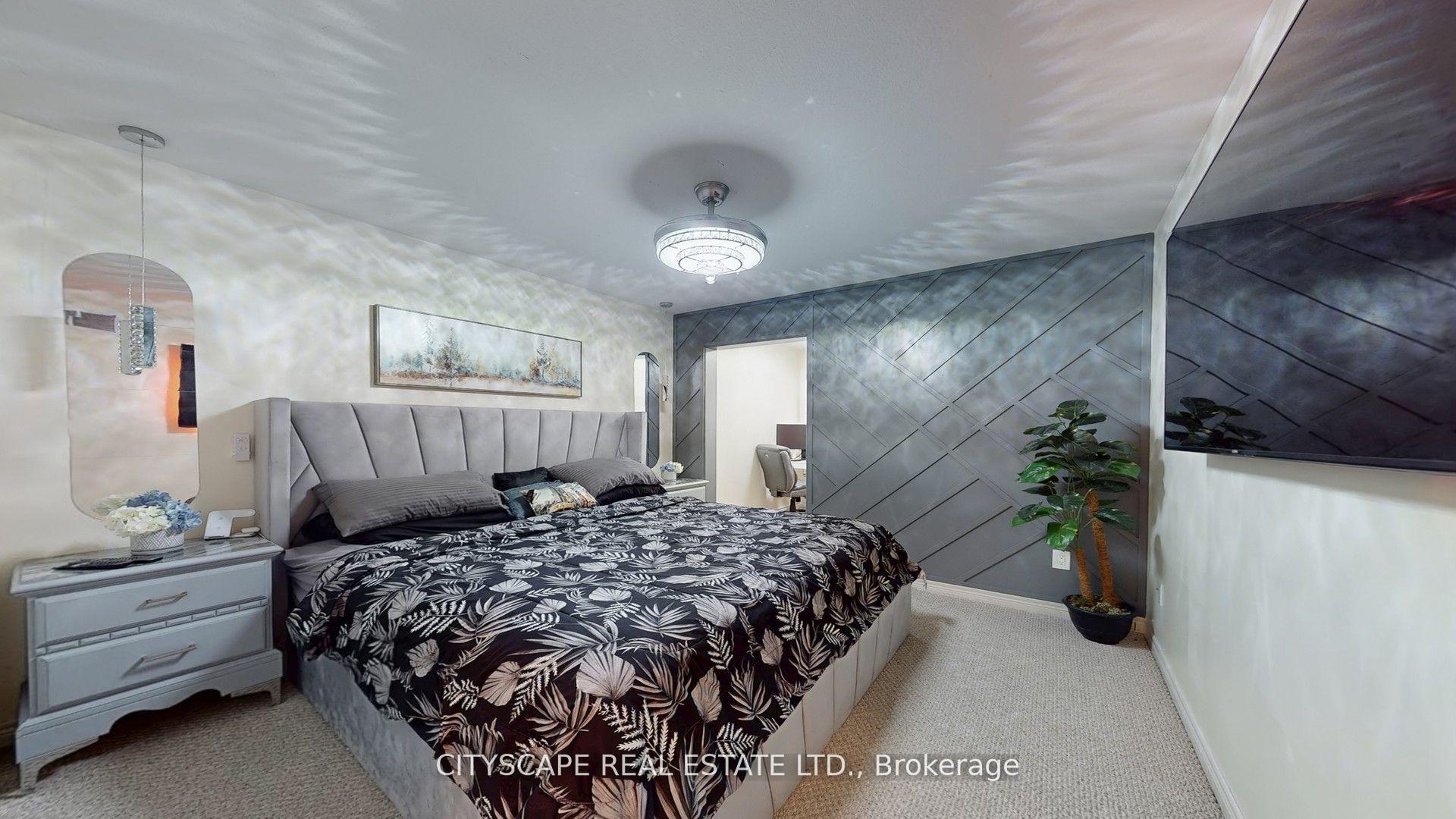 Photo 21 of 8655 Westport Drive, Niagara Falls, Forestview — HOMEH