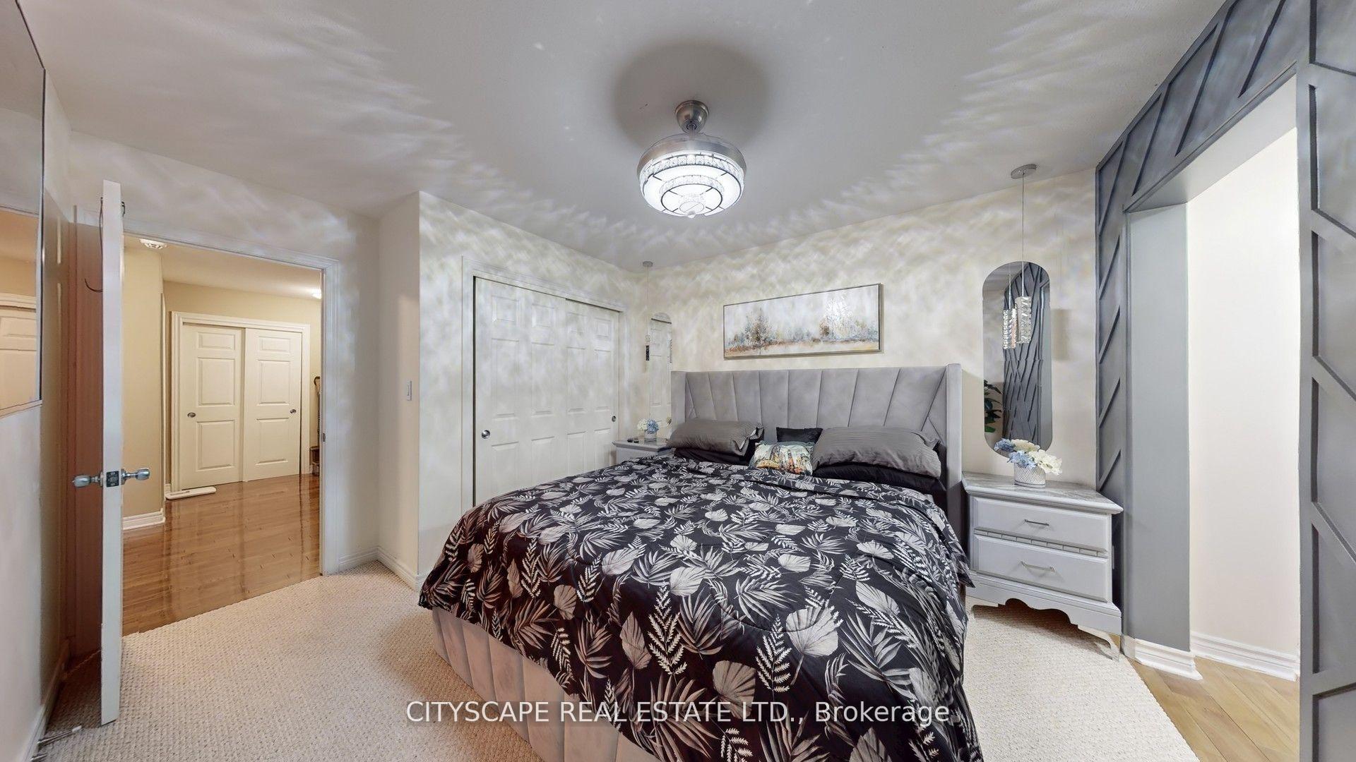 Photo 22 of 8655 Westport Drive, Niagara Falls, Forestview — HOMEH