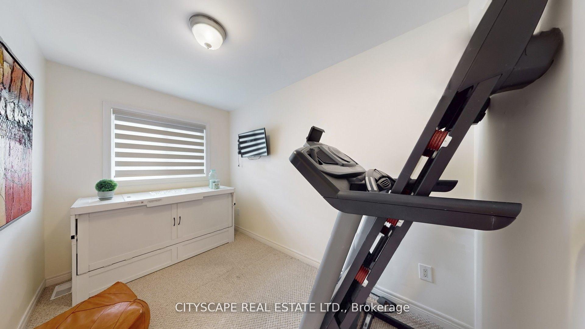 Photo 27 of 8655 Westport Drive, Niagara Falls, Forestview — HOMEH