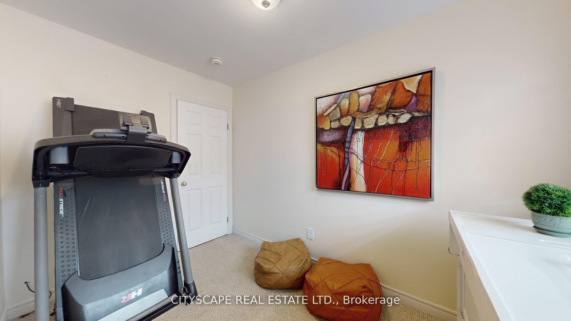 Photo 28 of 8655 Westport Drive, Niagara Falls, Forestview — HOMEH