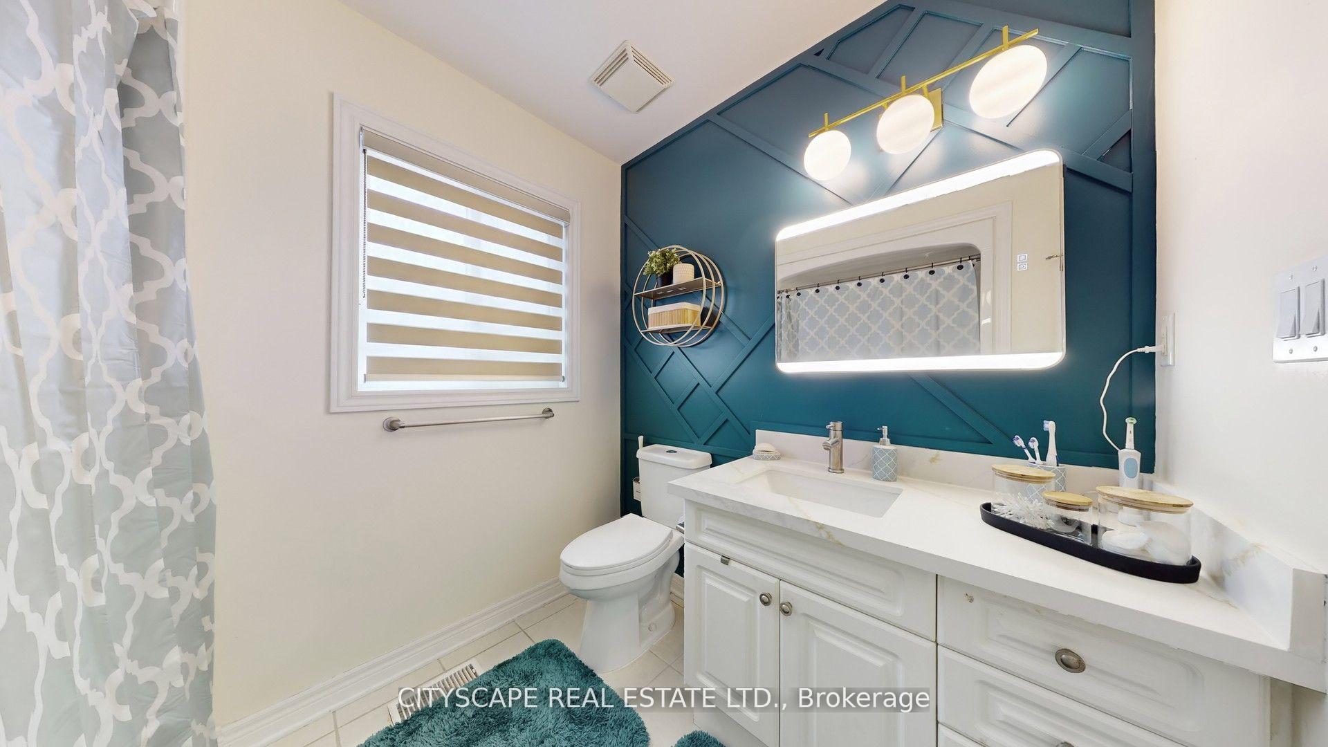 Photo 30 of 8655 Westport Drive, Niagara Falls, Forestview — HOMEH