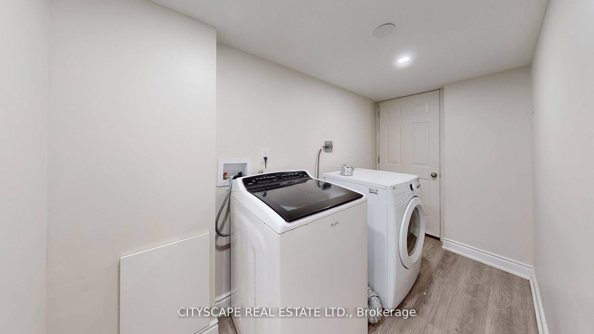 Photo 46 of 8655 Westport Drive, Niagara Falls, Forestview — HOMEH