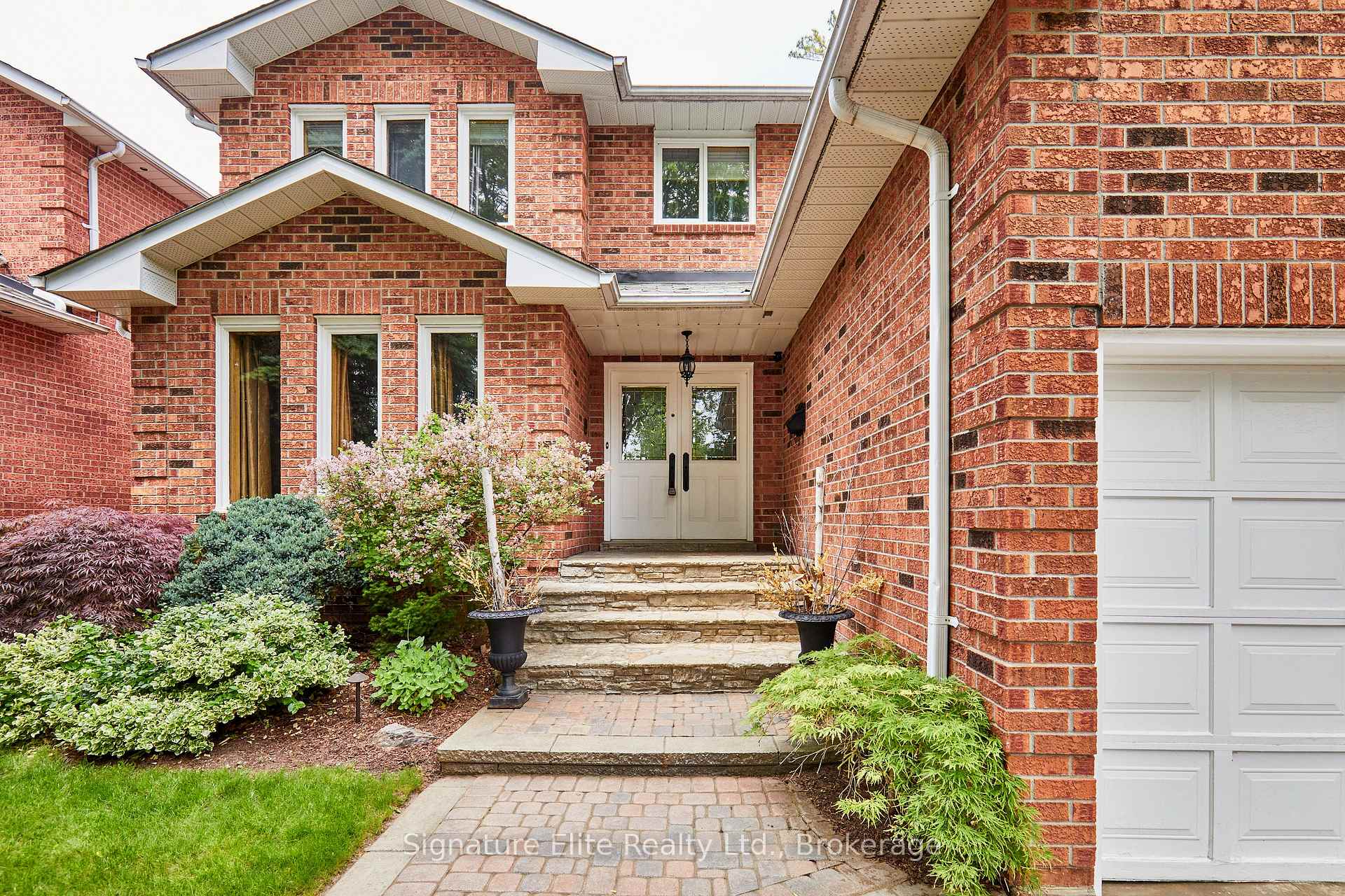 Photo 5 of 4 Camor Court, Scarborough, Highland Creek — HOMEH