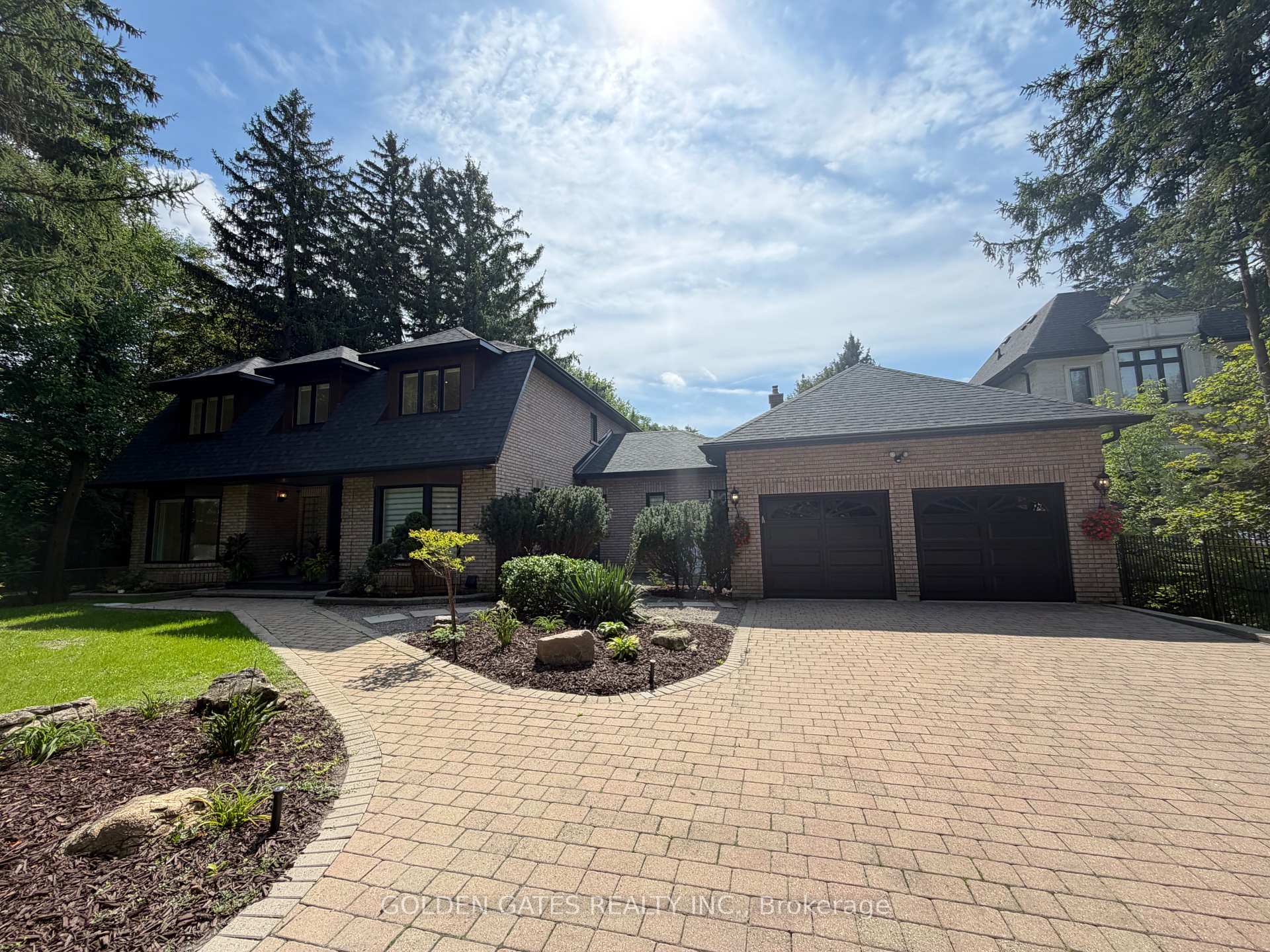 Photo 8 of 83 Elgin Street, Markham, Thornhill — HOMEH