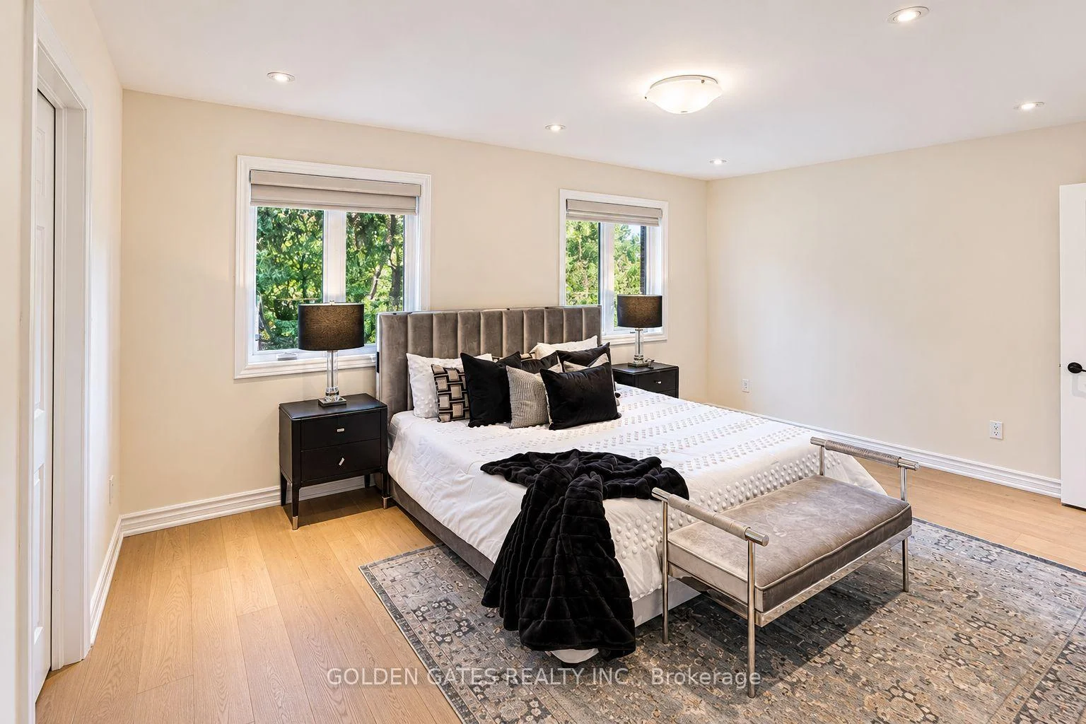 Photo 42 of 83 Elgin Street, Markham, Thornhill — HOMEH