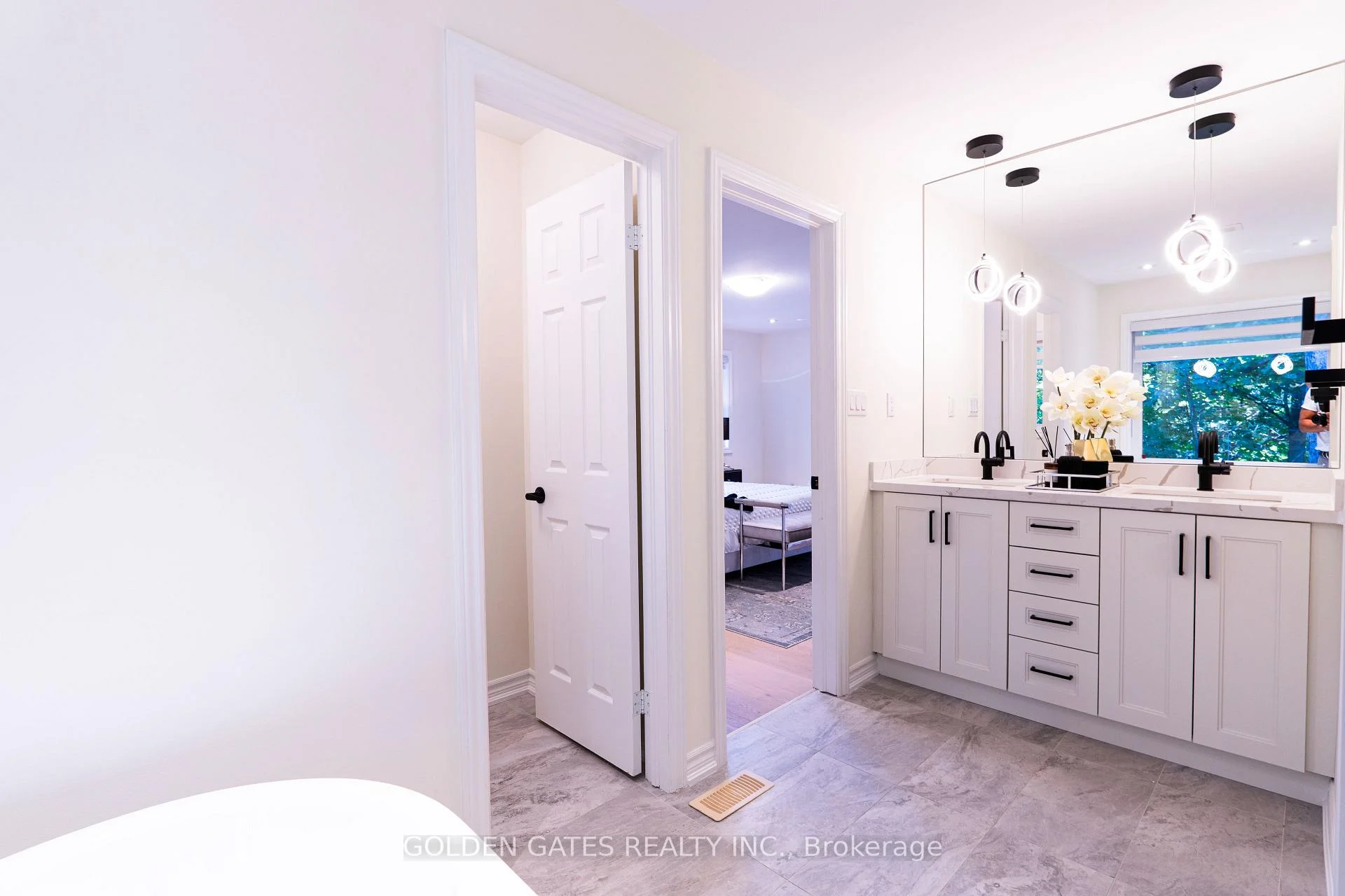 Photo 43 of 83 Elgin Street, Markham, Thornhill — HOMEH