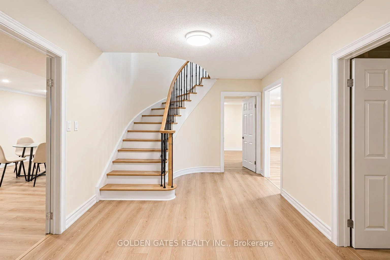 Photo 53 of 83 Elgin Street, Markham, Thornhill — HOMEH