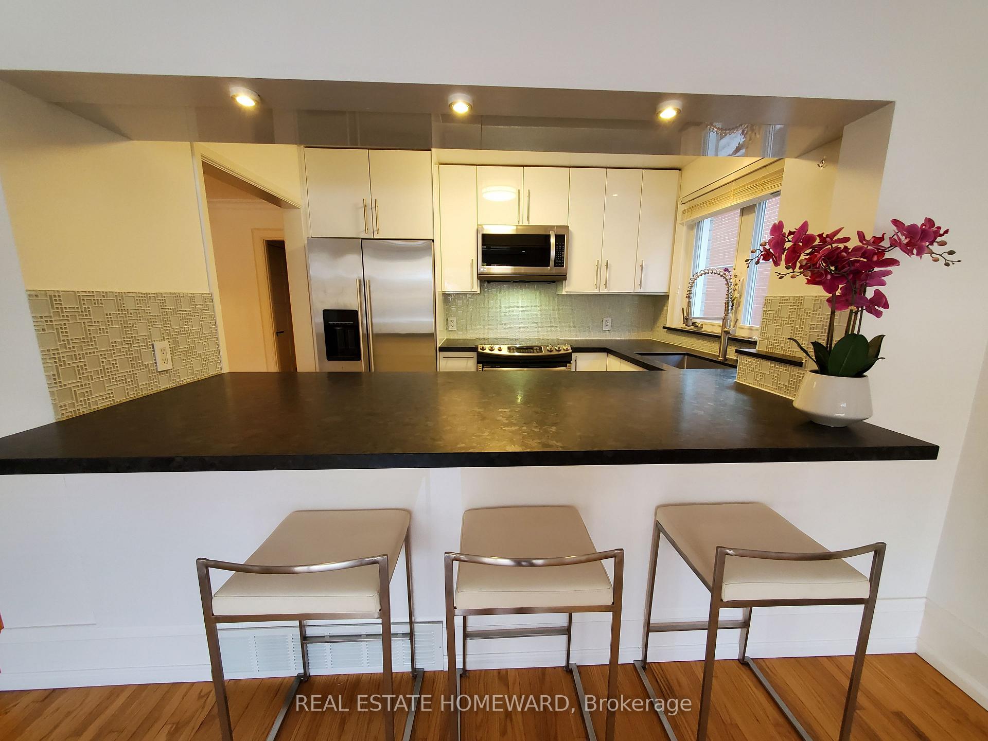 Photo 16 of Unit Main Floor, 21 Love Crescent, Toronto, The Beaches — HOMEH
