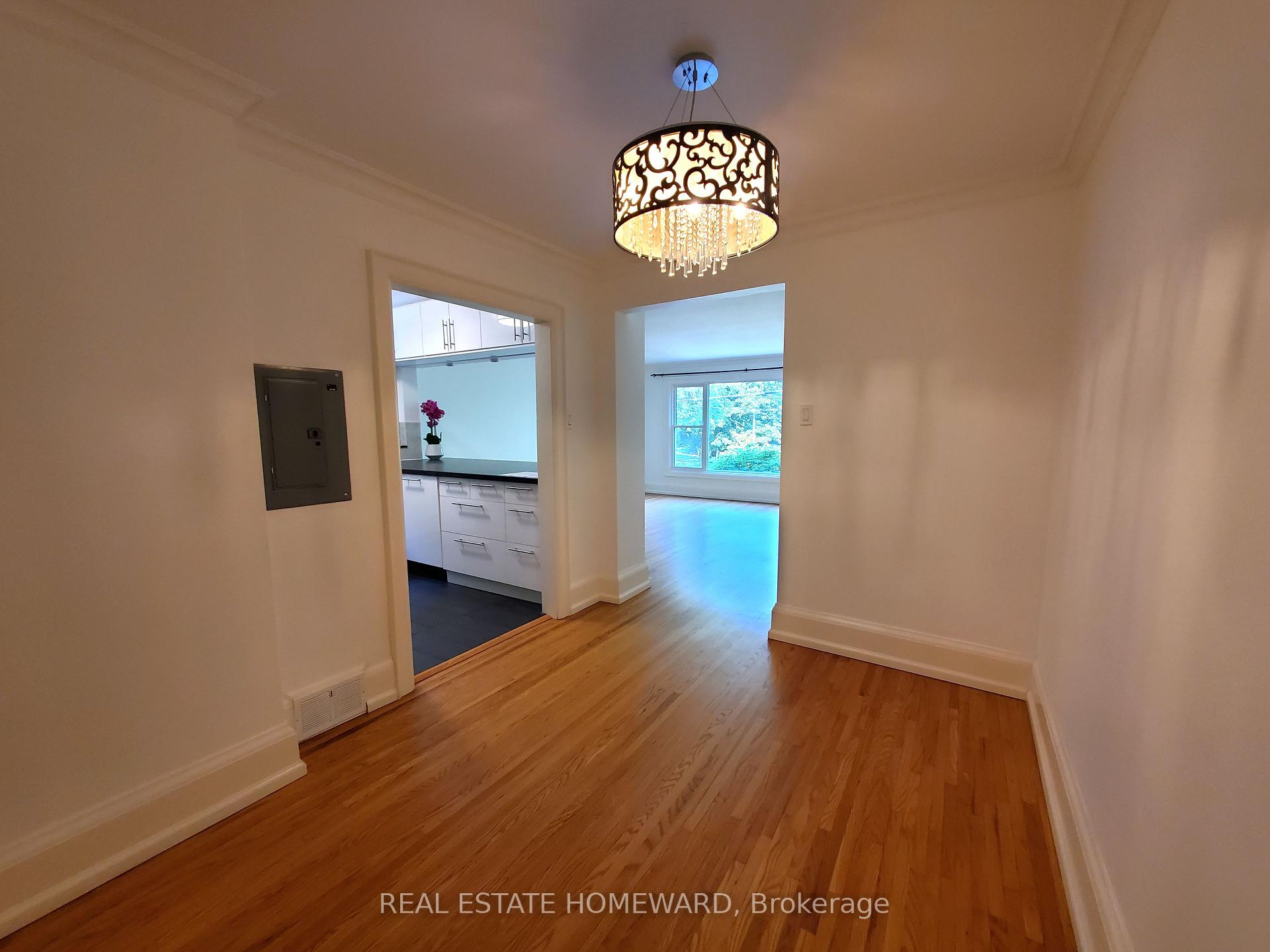 Photo 19 of Unit Main Floor, 21 Love Crescent, Toronto, The Beaches — HOMEH
