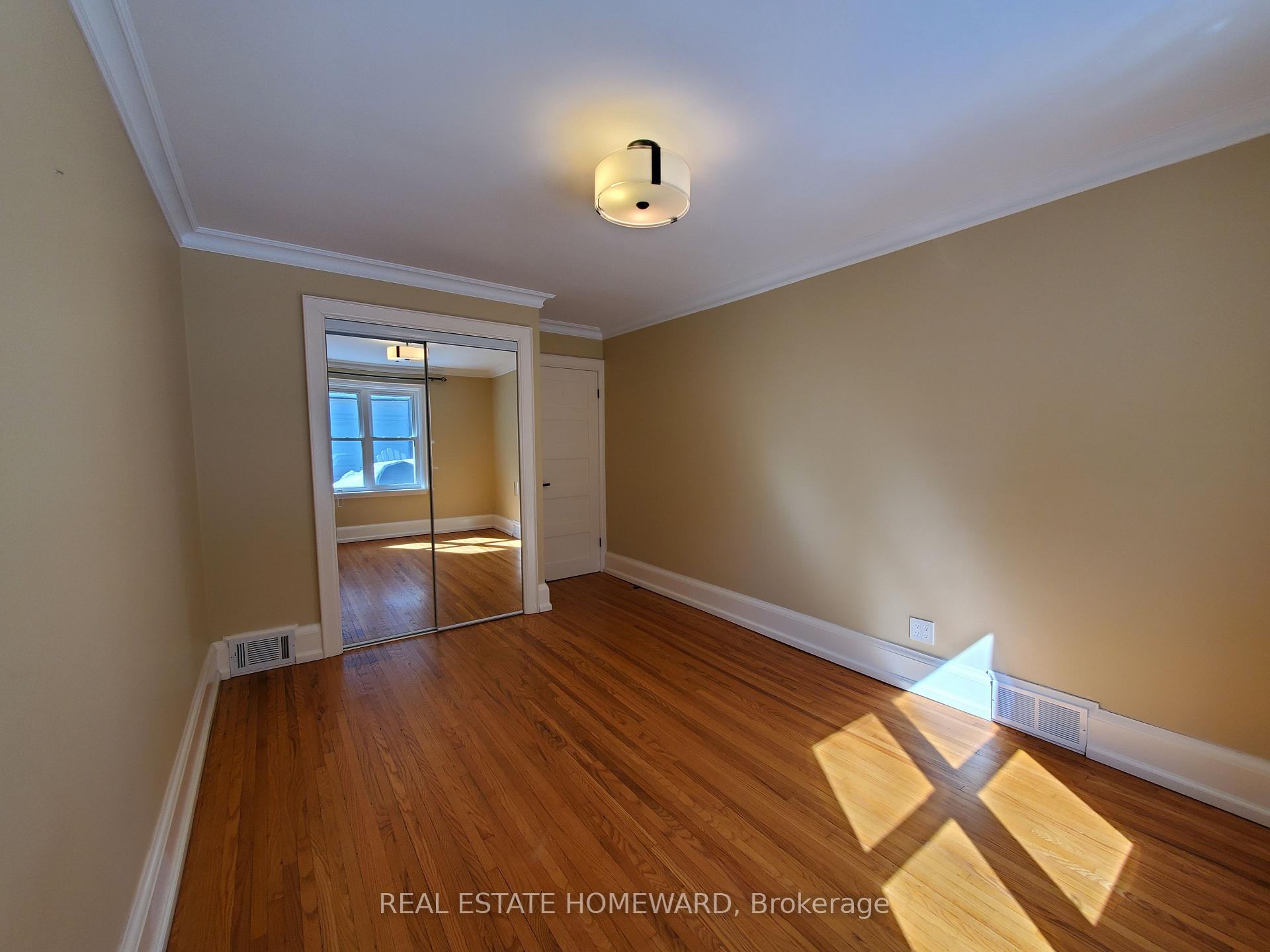 Photo 30 of Unit Main Floor, 21 Love Crescent, Toronto, The Beaches — HOMEH