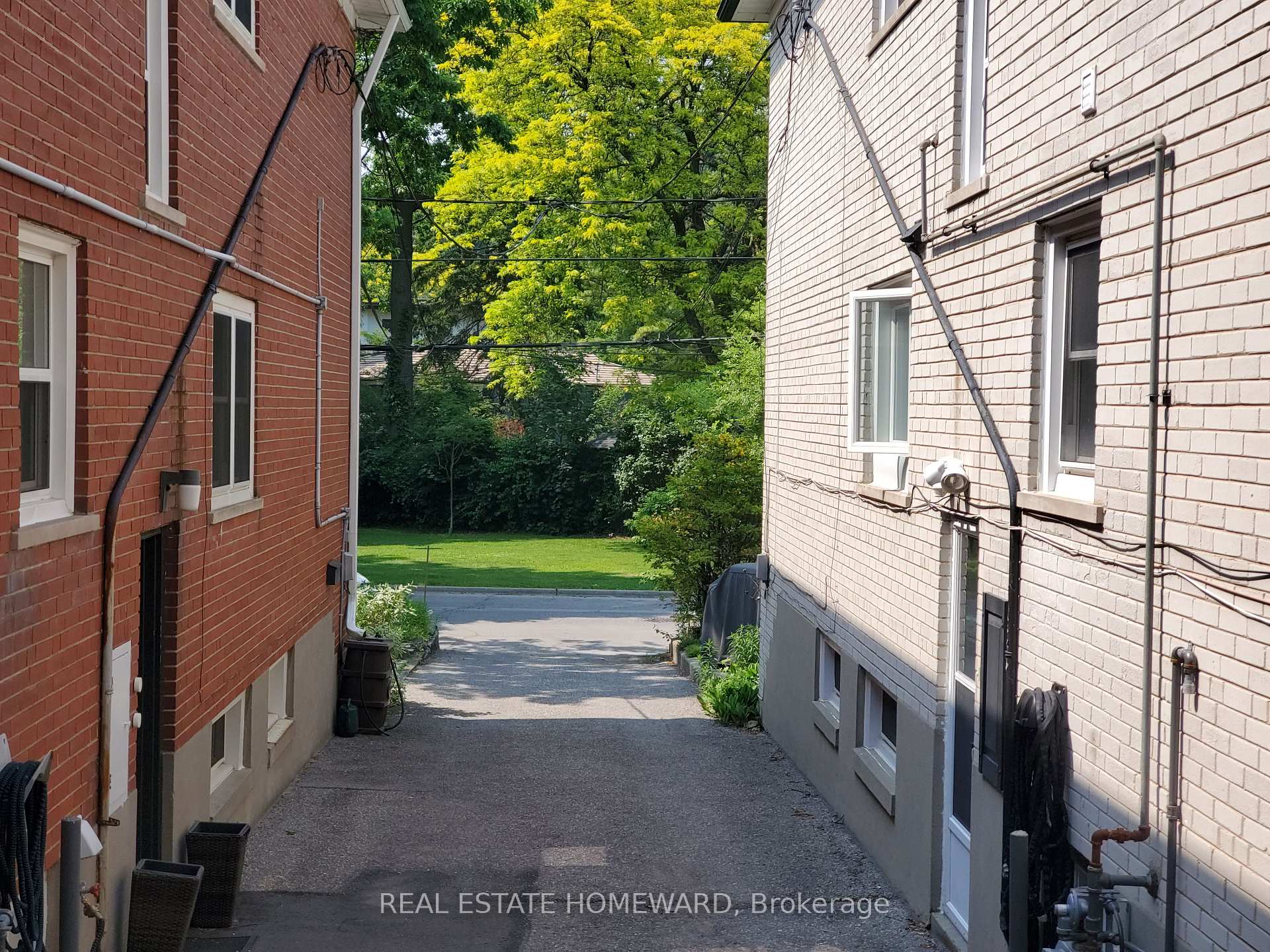 Photo 41 of Unit Main Floor, 21 Love Crescent, Toronto, The Beaches — HOMEH