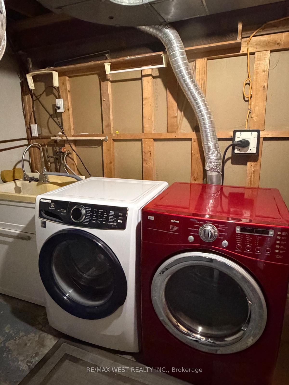 Photo 11 of Unit Basement, 97 Elnathan Crescent, North York, Humber Summit — HOMEH