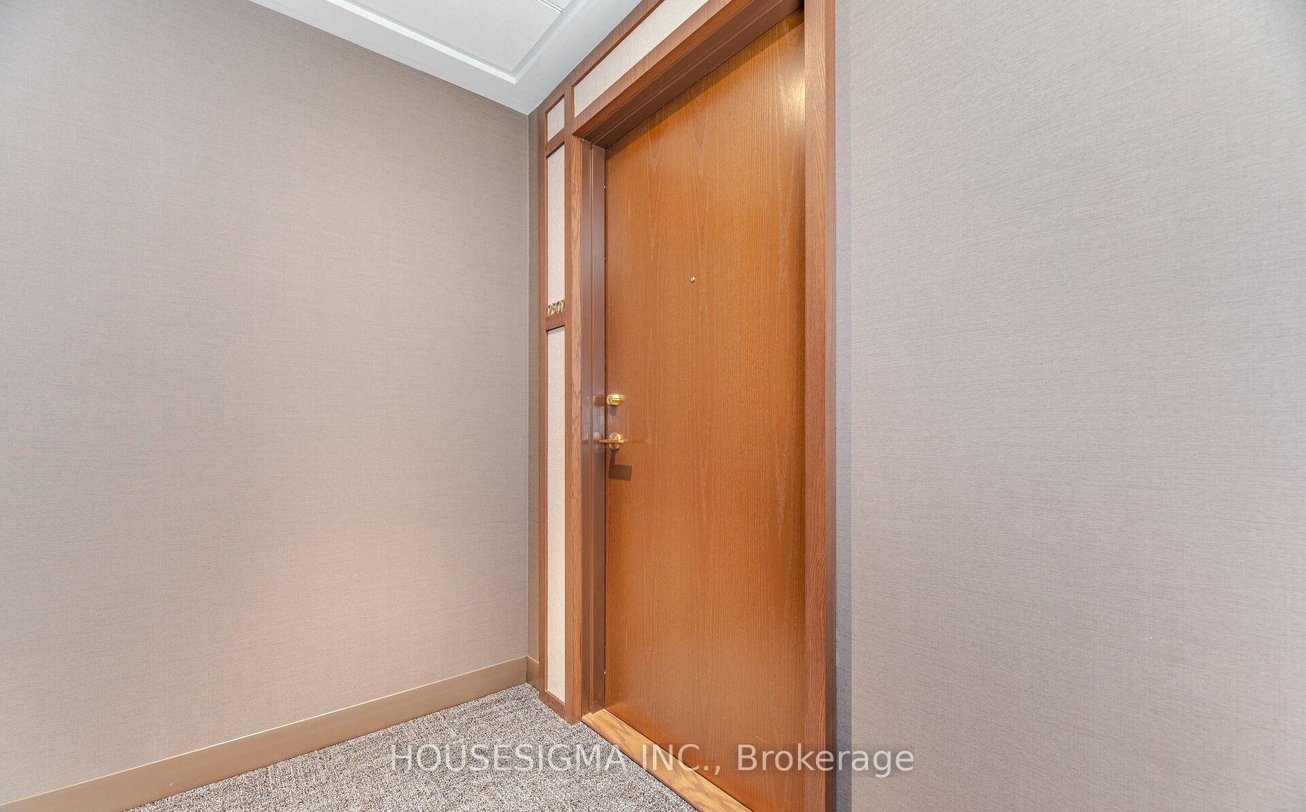 Photo 2 of 7890 Jane Street, Vaughan, Vaughan Corporate Centre — HOMEH