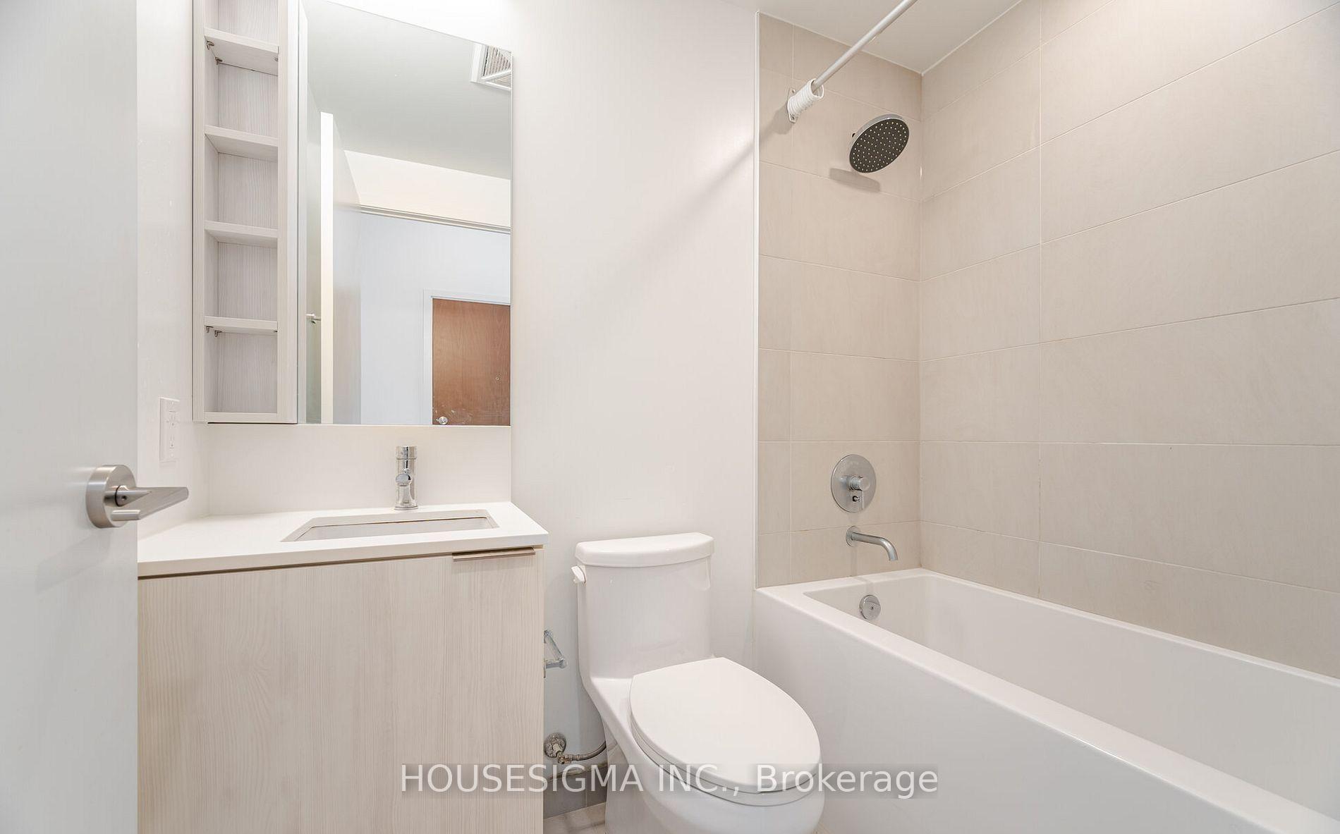 Photo 10 of 7890 Jane Street, Vaughan, Vaughan Corporate Centre — HOMEH
