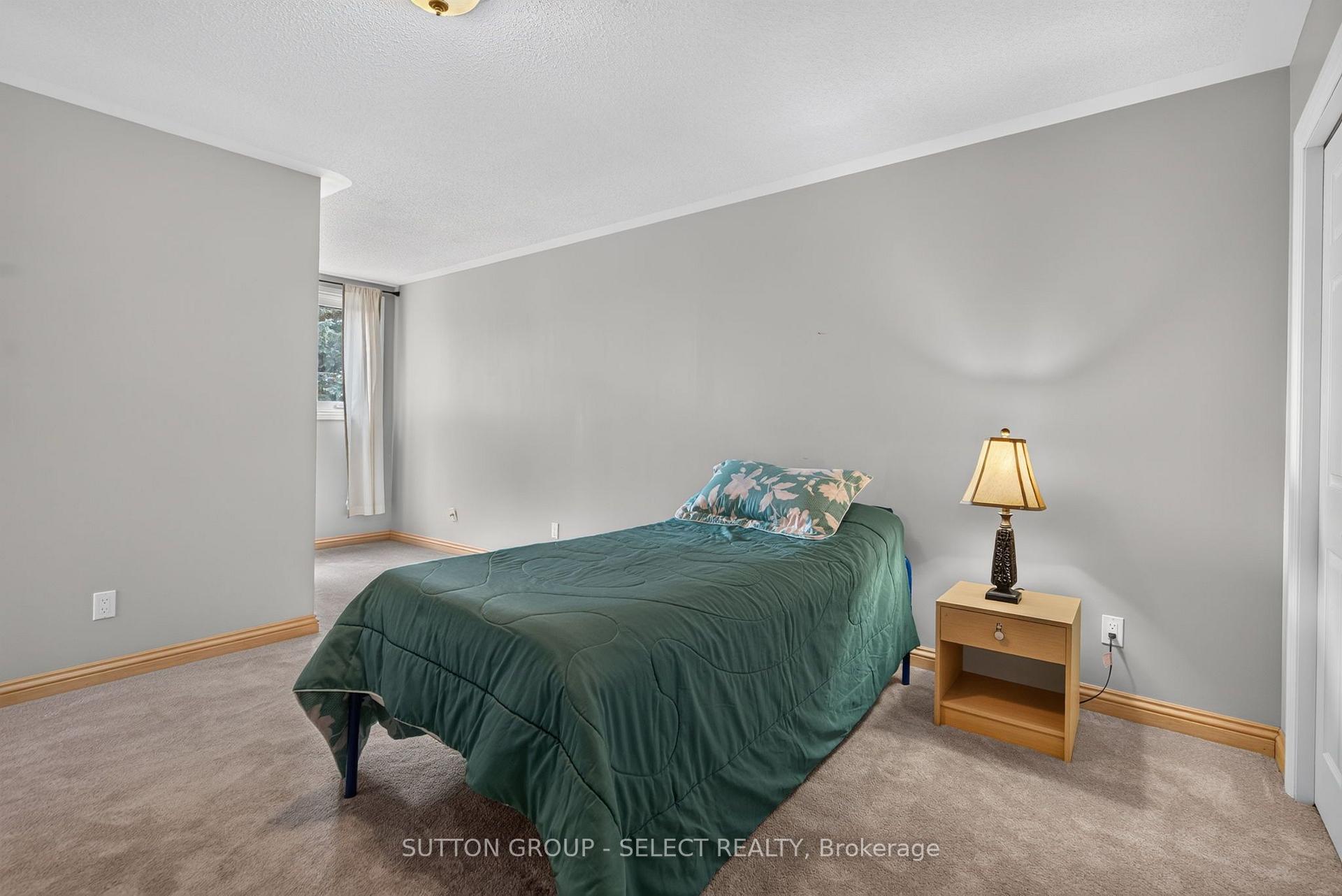 Photo 41 of 173 Whiteacres Drive, London, North F — HOMEH