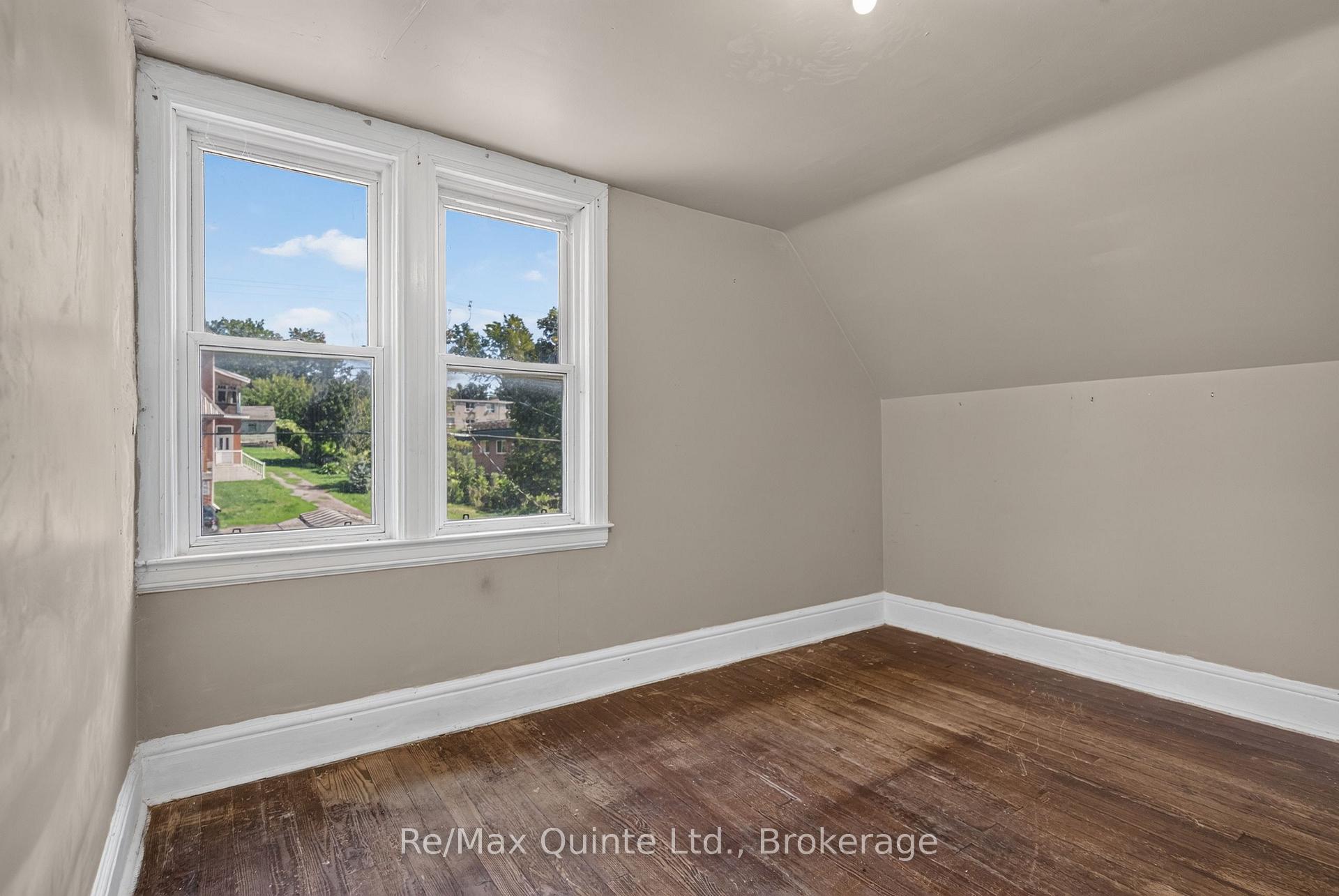 Photo 31 of 26 Turnbull Street, Belleville, Belleville Ward — HOMEH