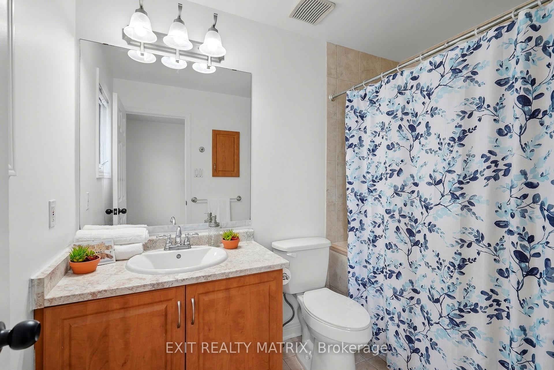 Photo 17 of 727 Brome Crescent, Ottawa, Fallingbrook/Ridgemount — HOMEH