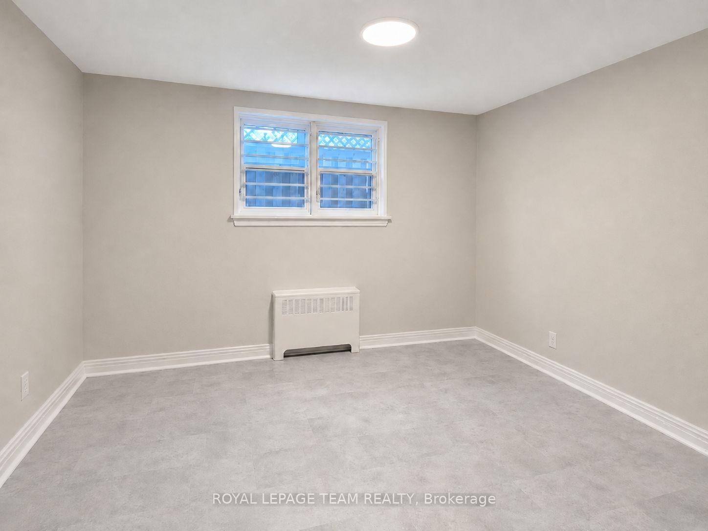 Photo 14 of Unit 1, 33 Coupal Street, Ottawa, Kingsview Park — HOMEH