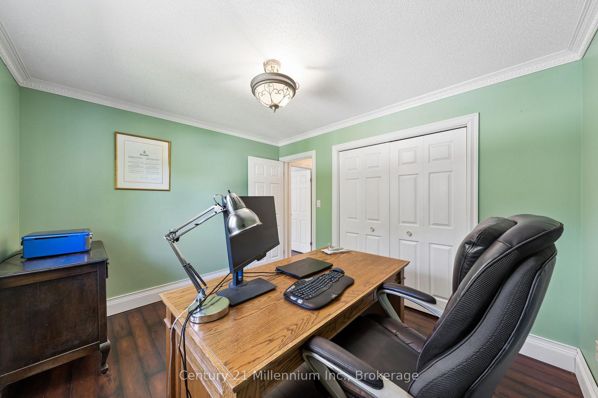 Photo 19 of 128 Parklane Crescent, Meaford — HOMEH