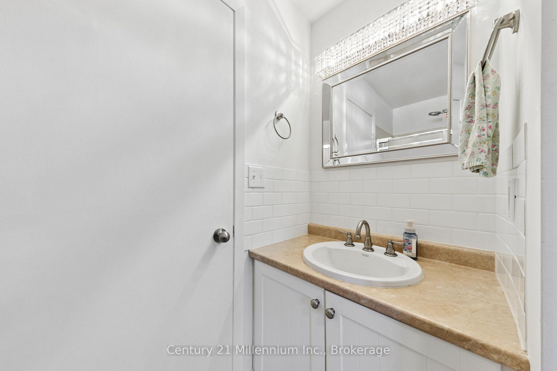 Photo 25 of 128 Parklane Crescent, Meaford — HOMEH
