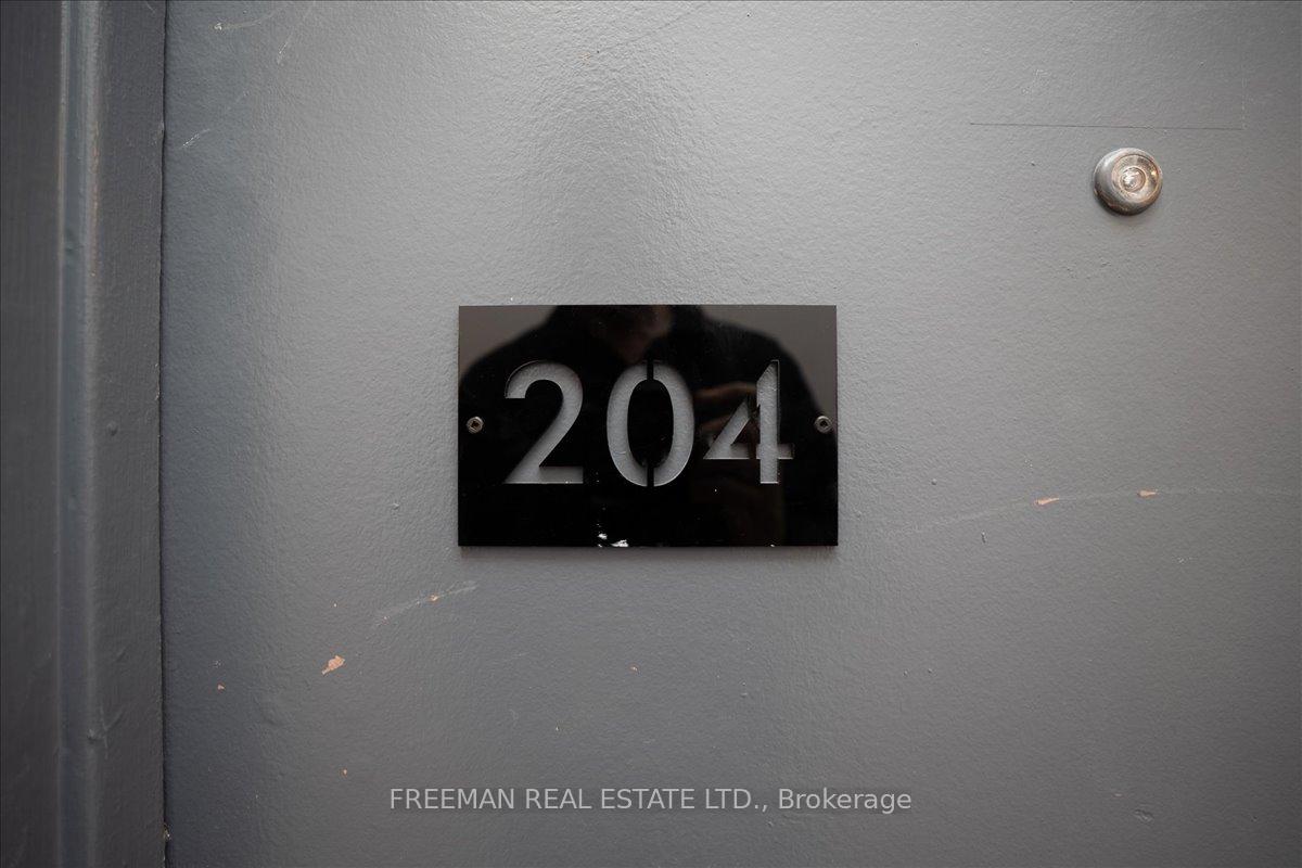 Photo 5 of Unit 204, 15 Thorburn Avenue, Toronto, South Parkdale — HOMEH