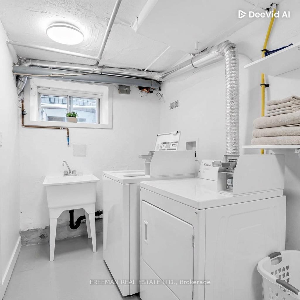Photo 12 of Unit 204, 15 Thorburn Avenue, Toronto, South Parkdale — HOMEH