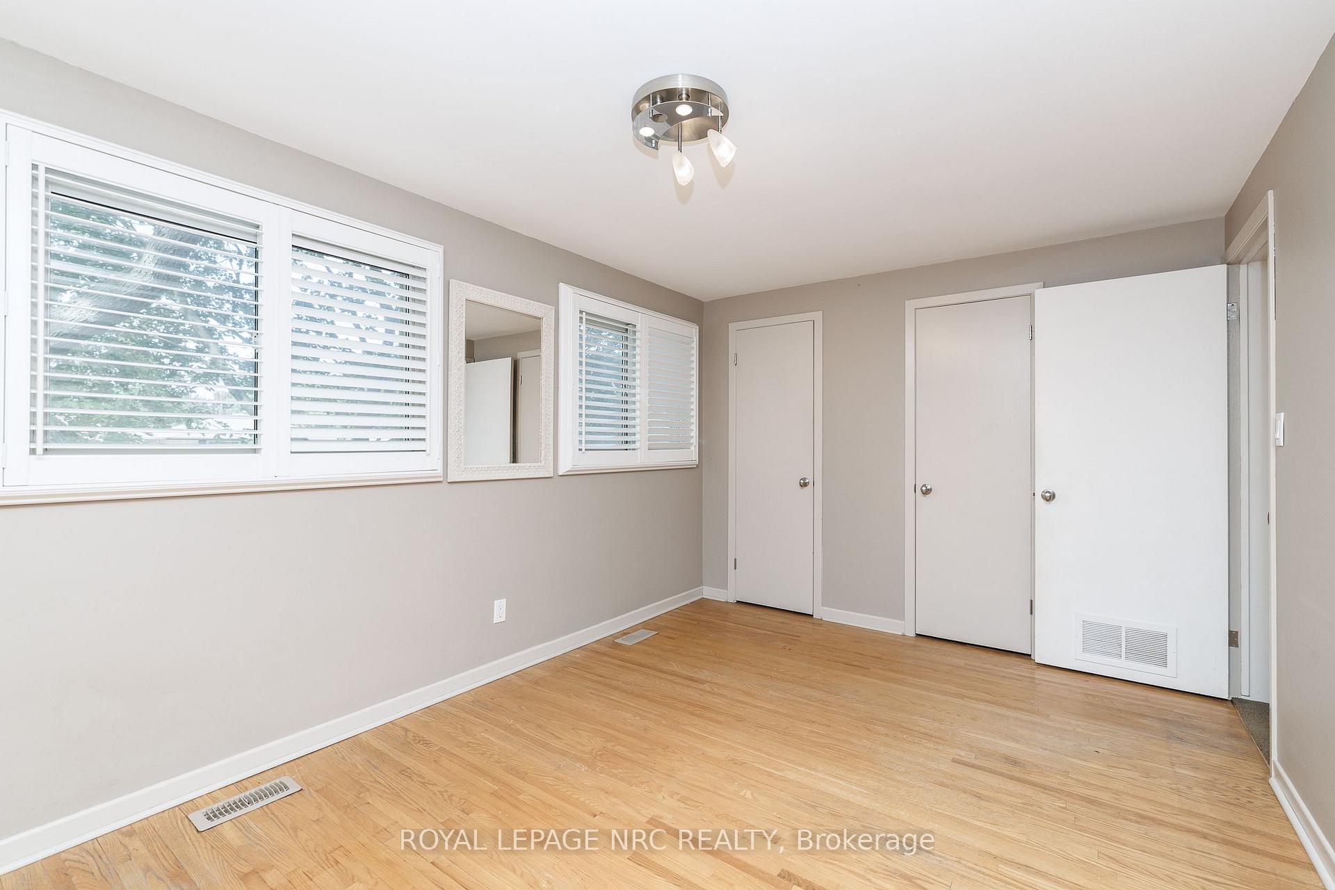 Photo 34 of 206 Parnell Road, St. Catharines, Vine/Linwell — HOMEH
