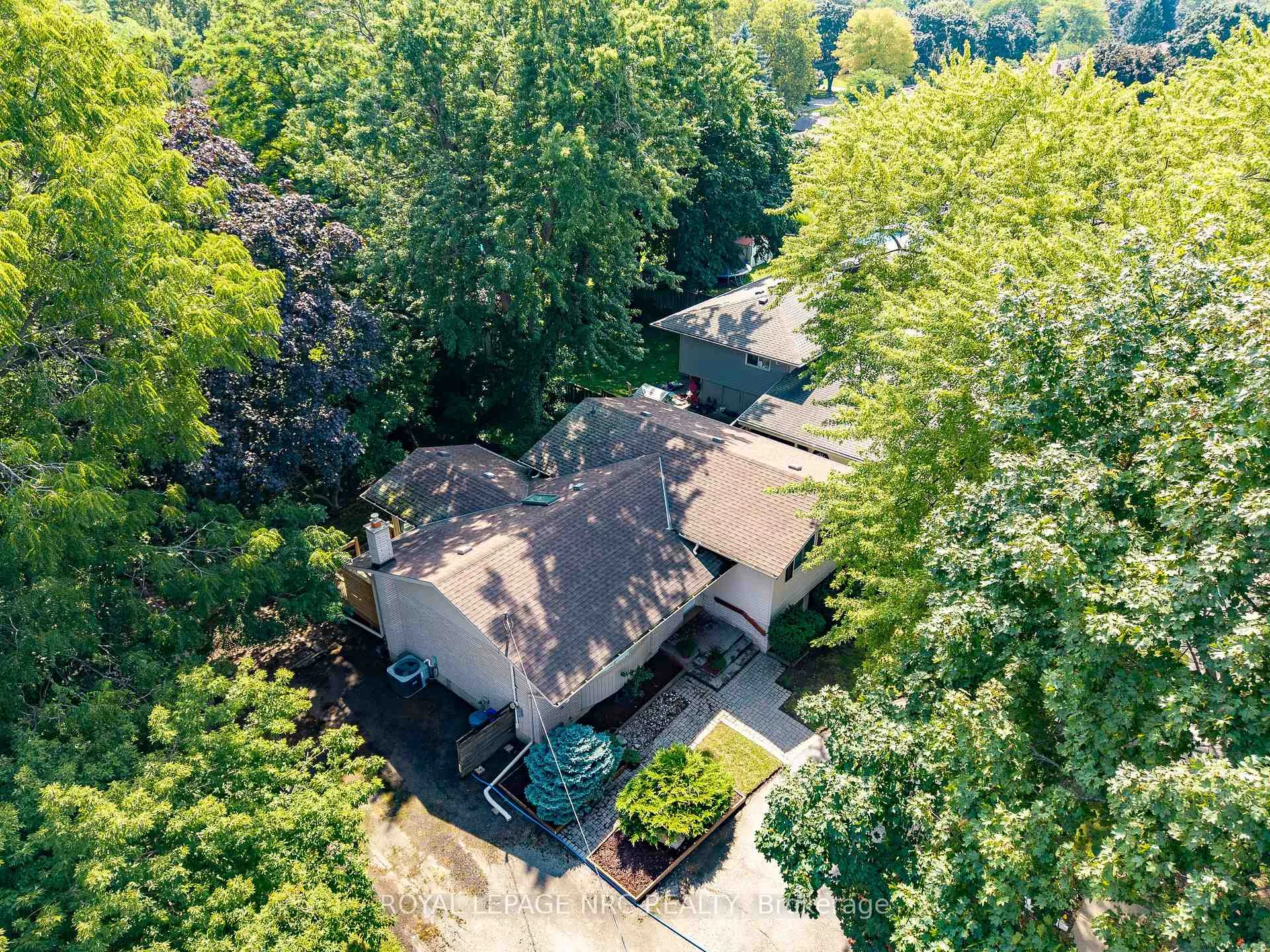 Photo 21 of 206 Parnell Road, St. Catharines, Vine/Linwell — HOMEH